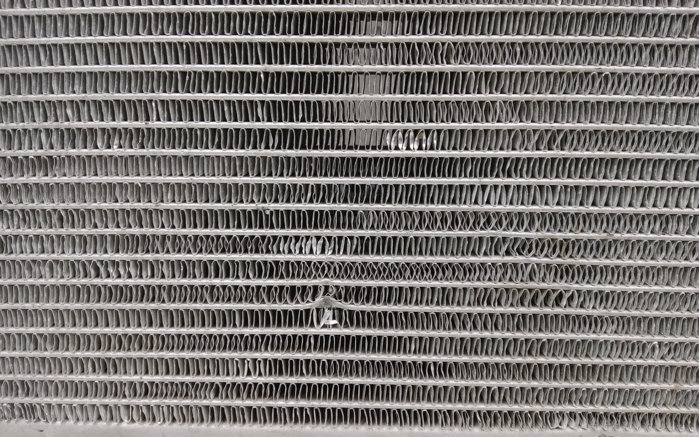 Радиатор охлаждения двигателя Geely Coolray