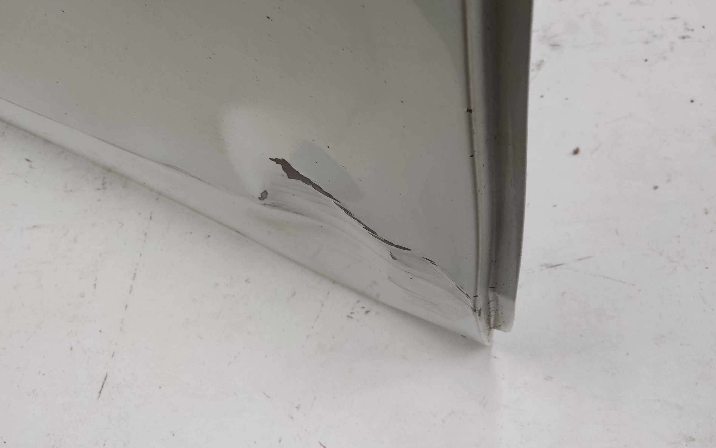 Дверь задняя правая Mitsubishi L200 5