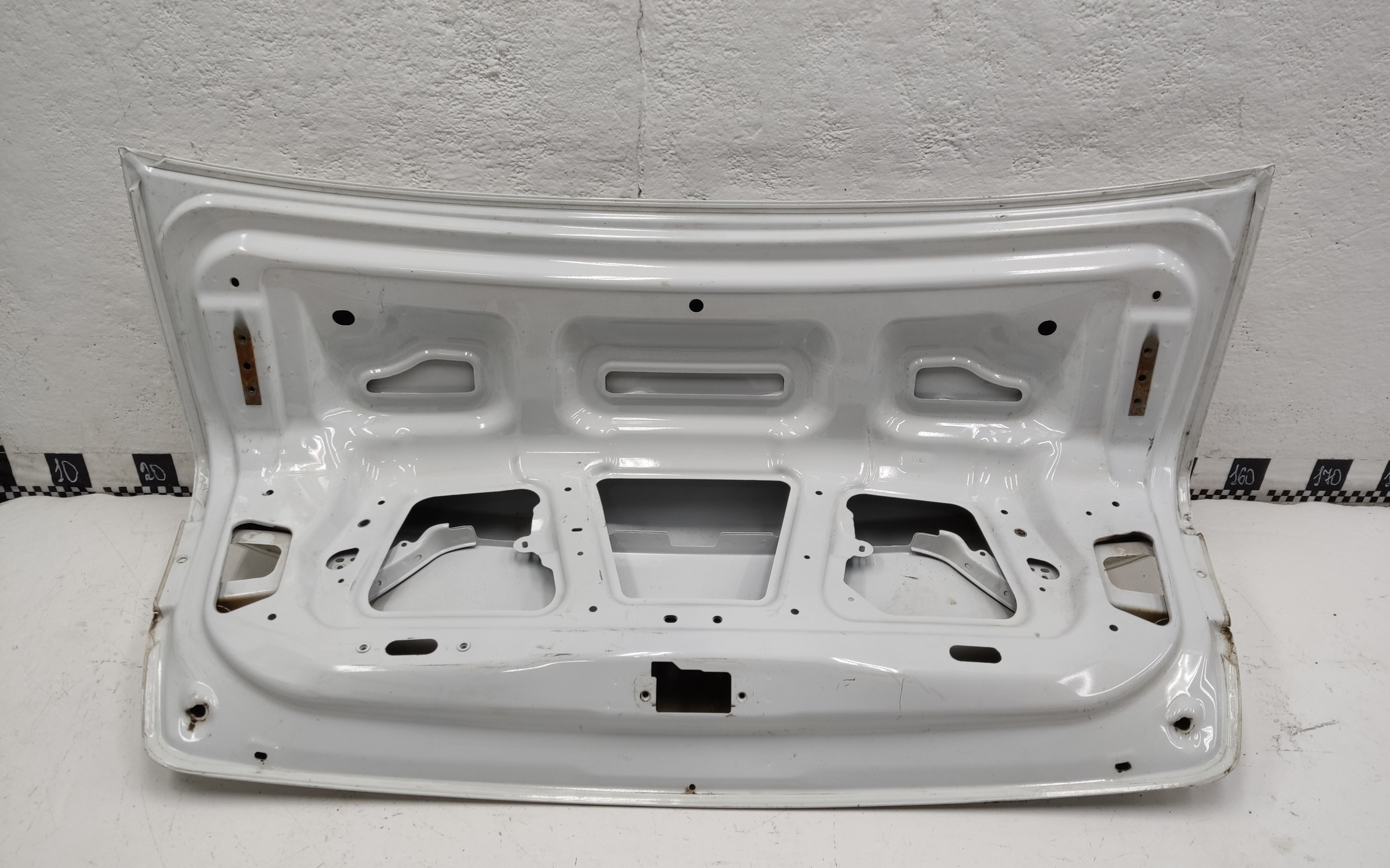 Крышка багажника Lada Vesta Restail Sedan