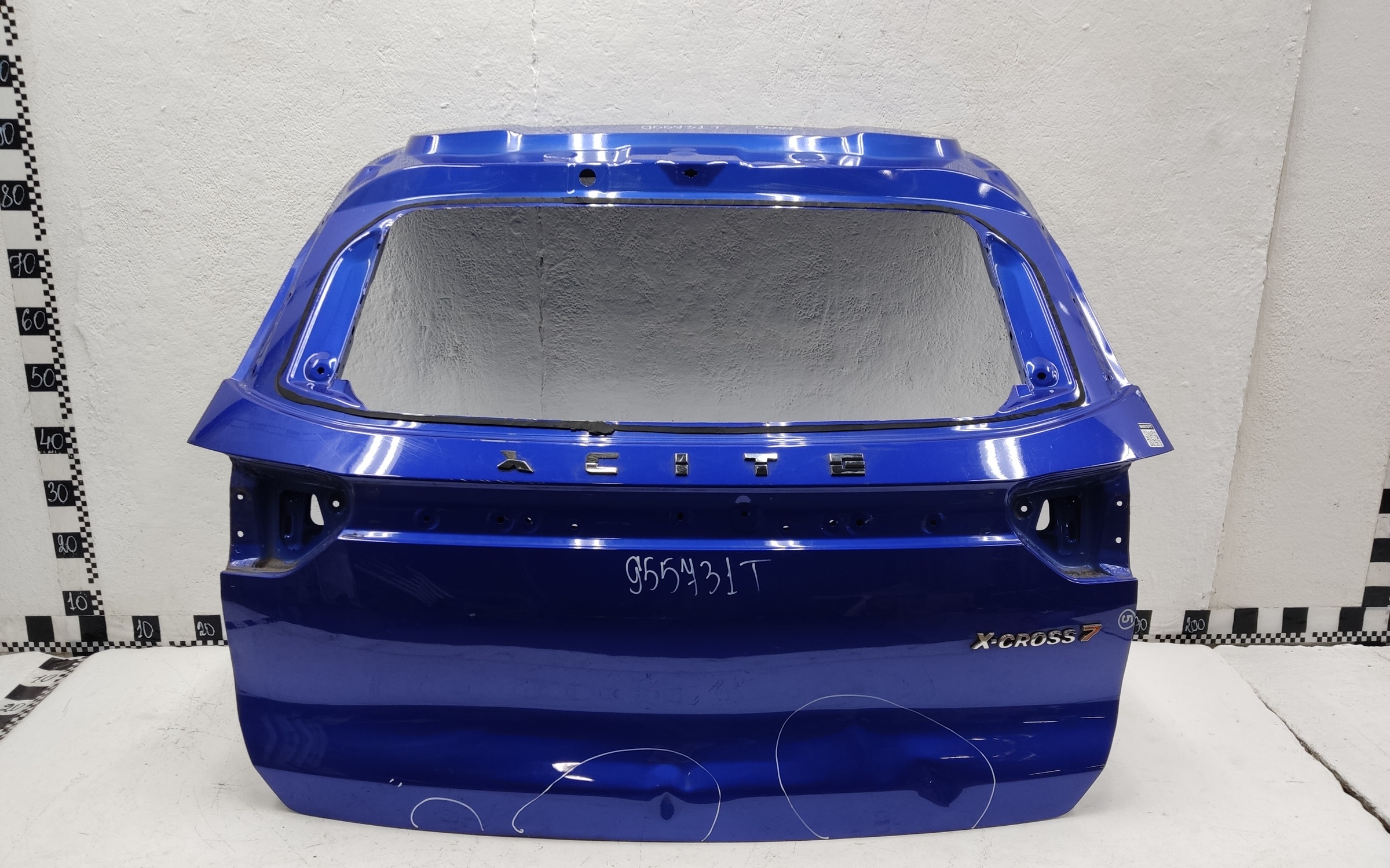 Крышка багажника Chery Tiggo 8 с датчиком защемления