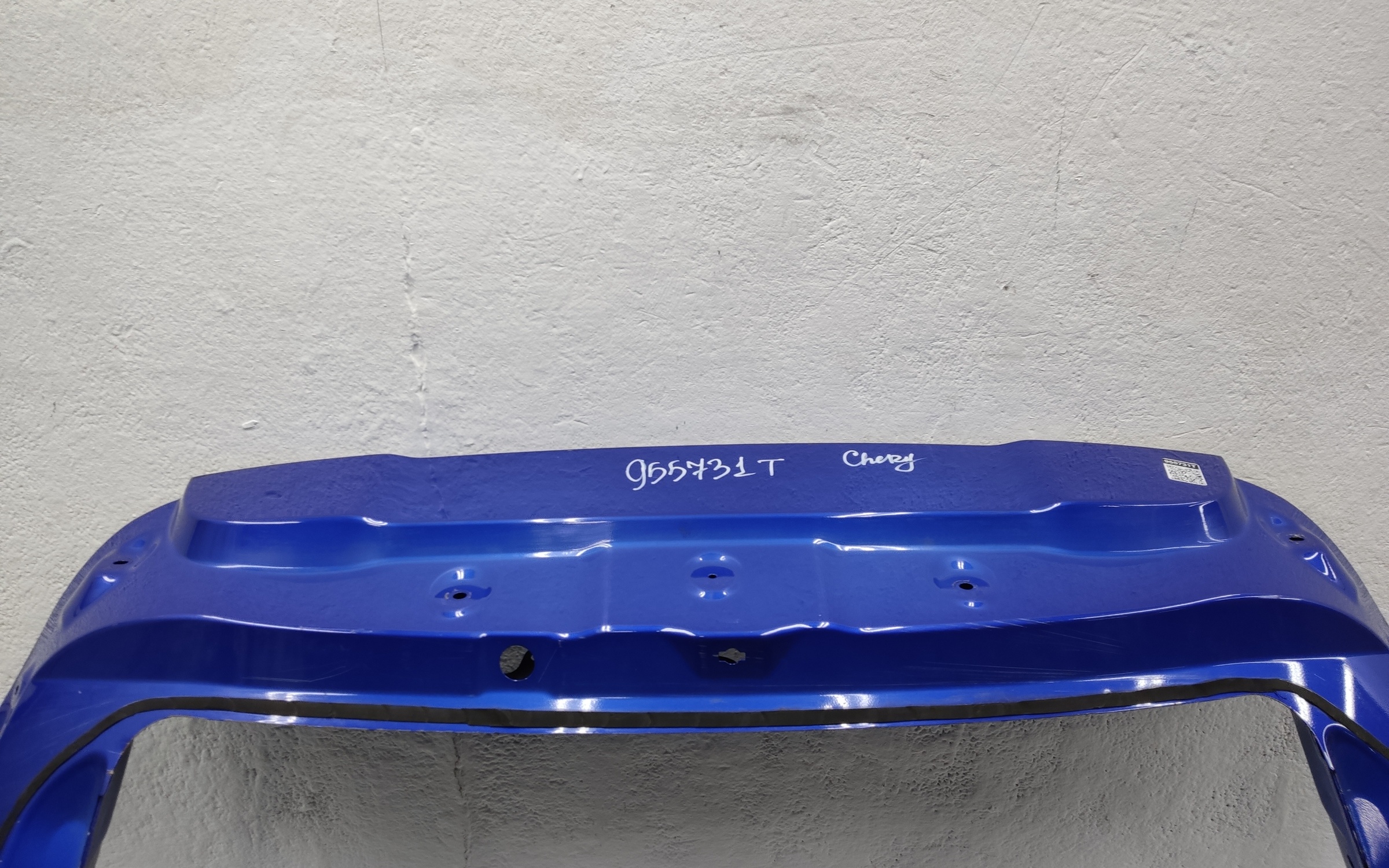 Крышка багажника Chery Tiggo 8 с датчиком защемления