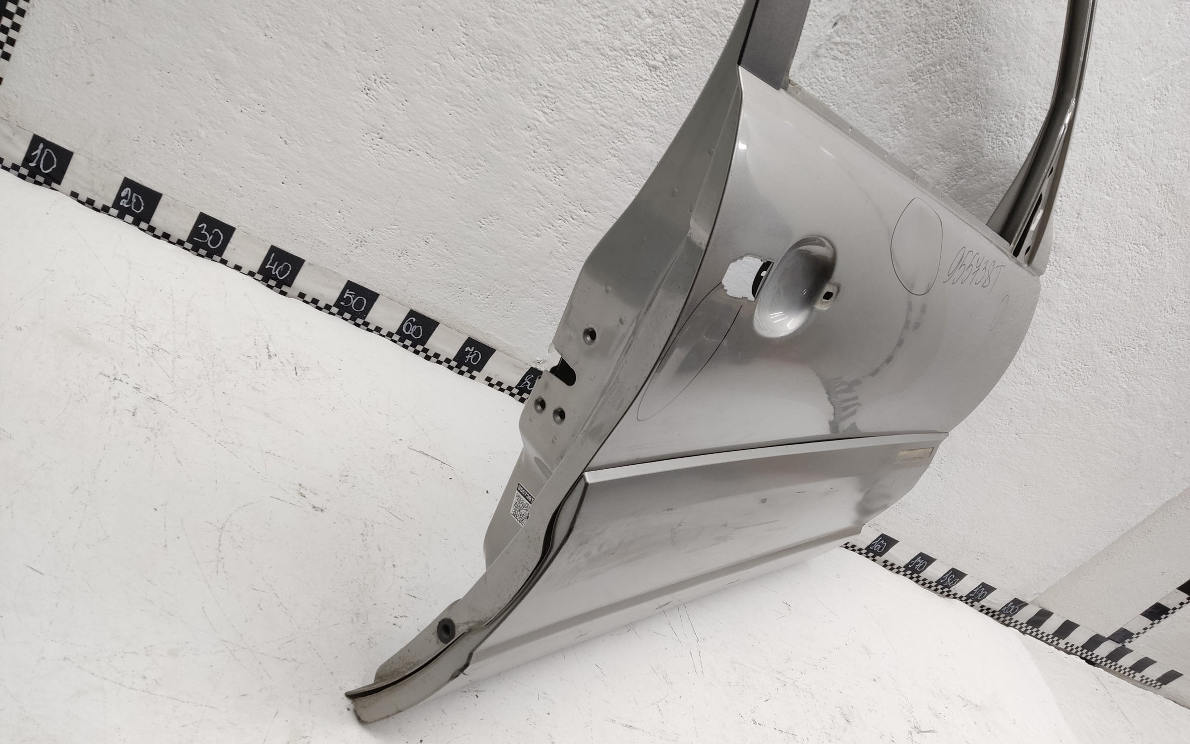 Дверь передняя правая Chevrolet Niva Restail