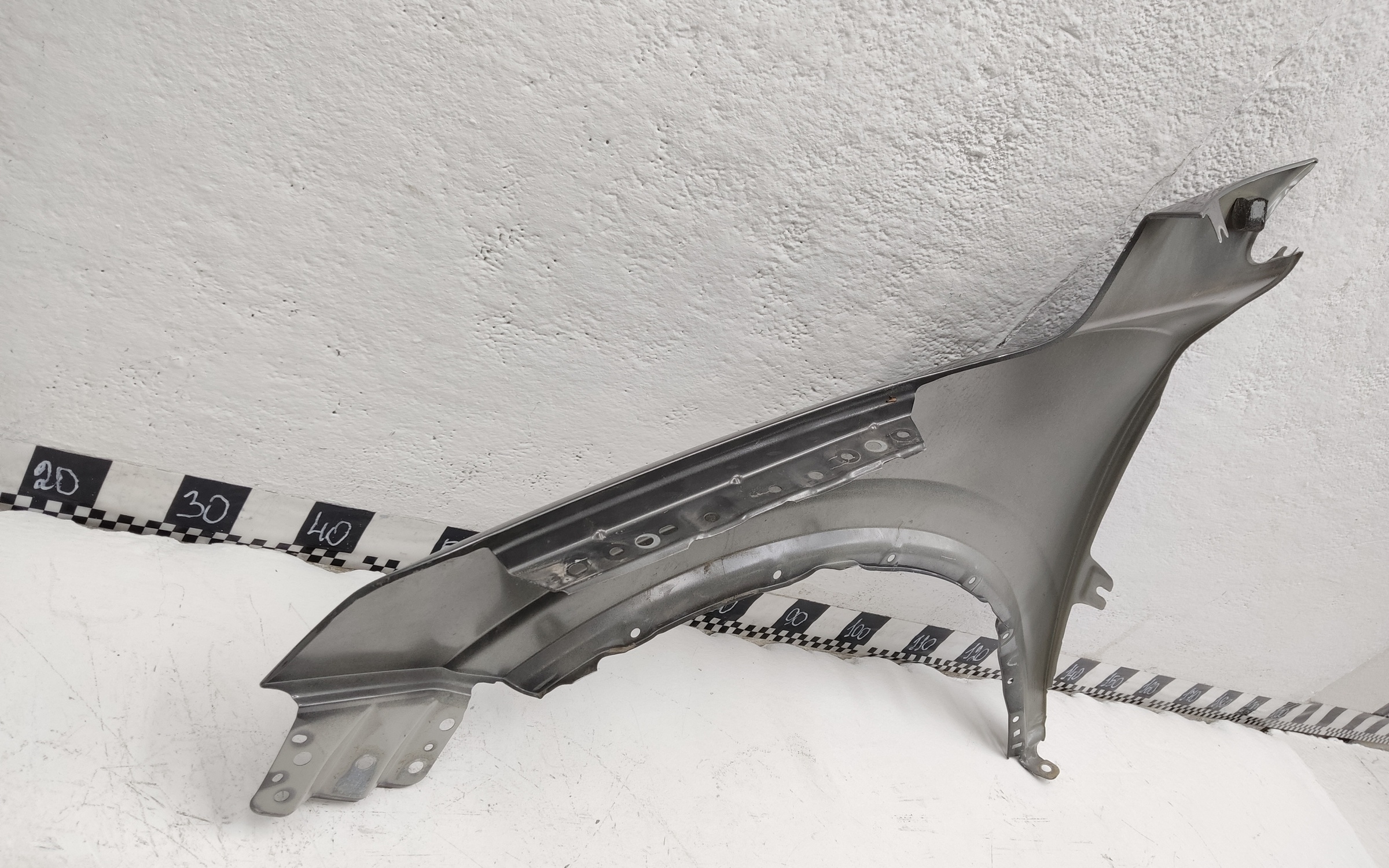 Крыло переднее правое Geely Coolray