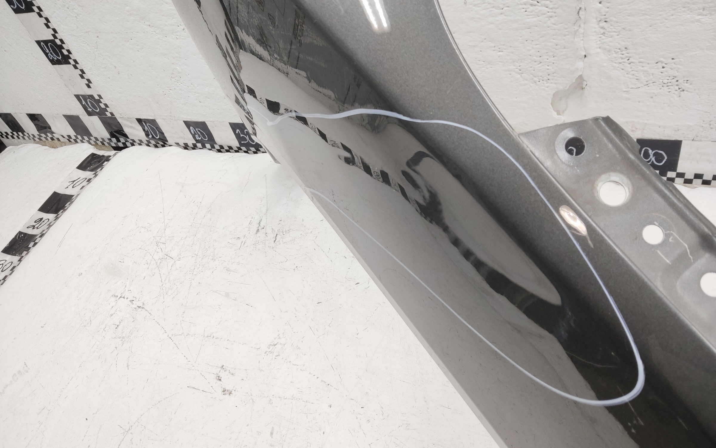 Крыло переднее правое Geely Coolray