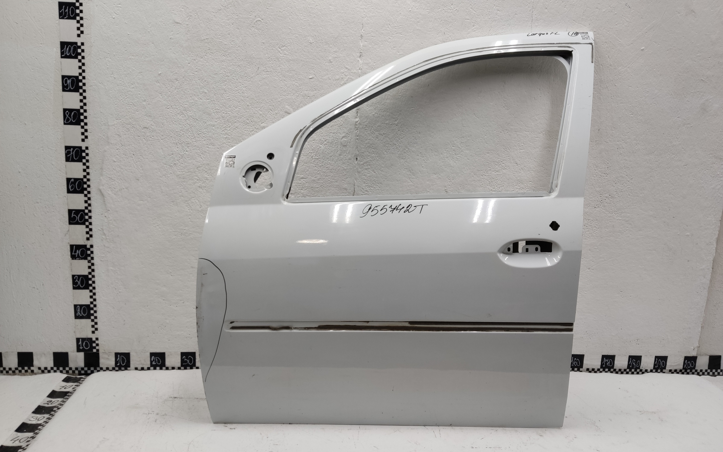 Дверь передняя левая Lada Largus 1 Restail без накладки