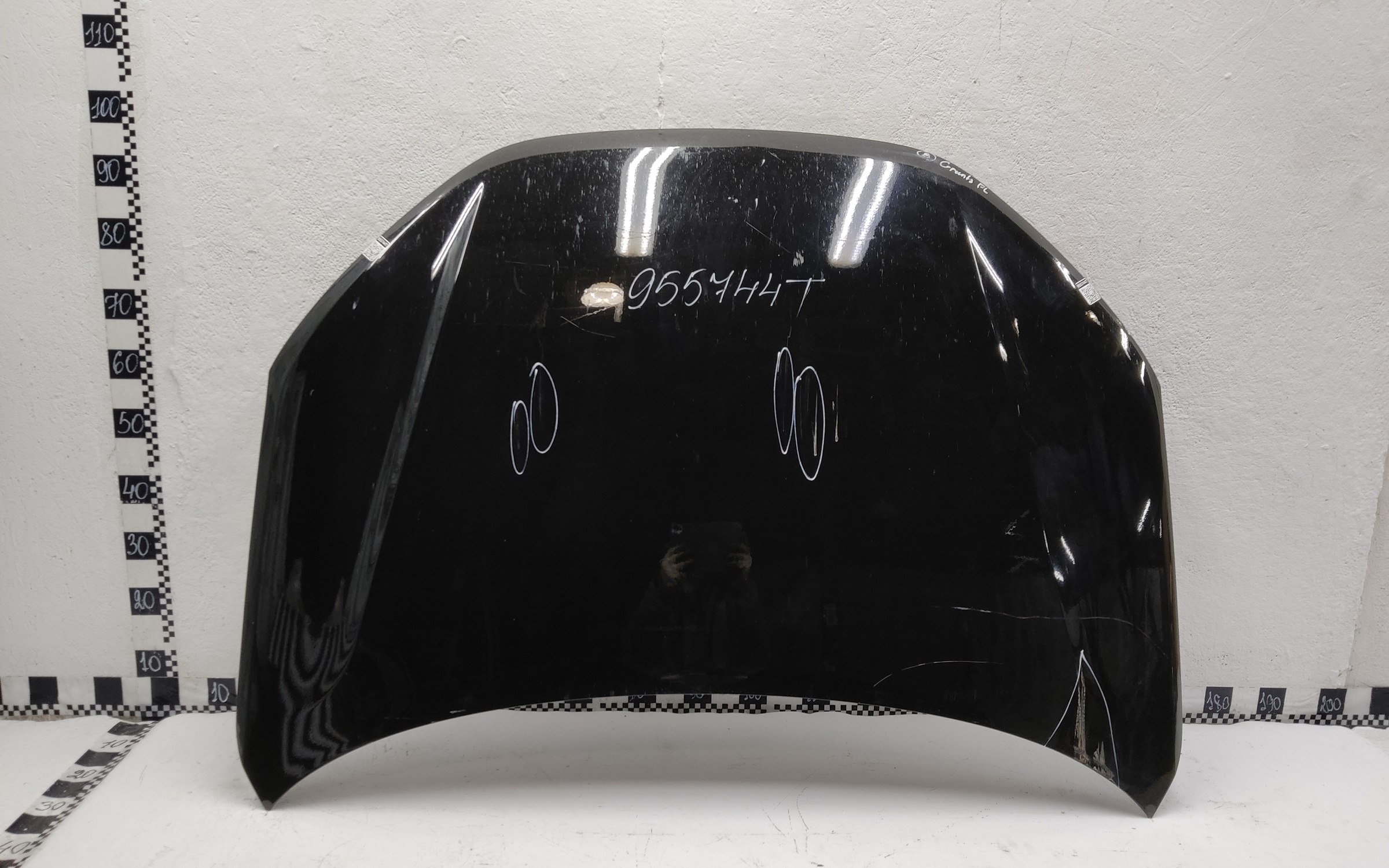 Капот Lada Granta 1 Restail