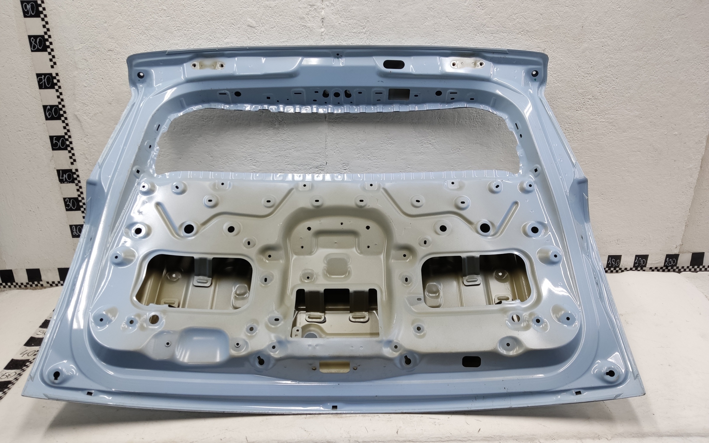 Крышка багажника Haval H3