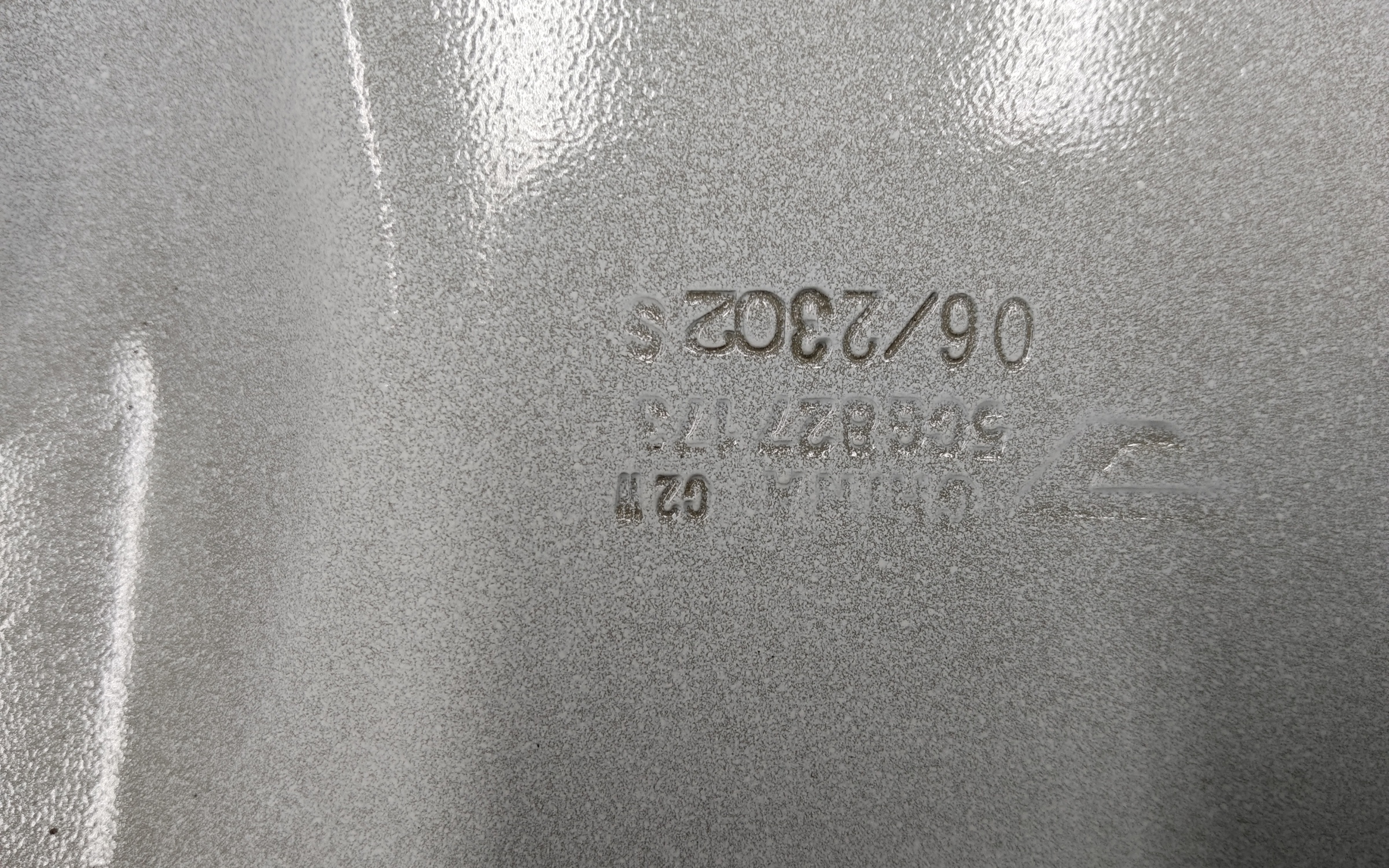 Крышка багажника Jetta VS5