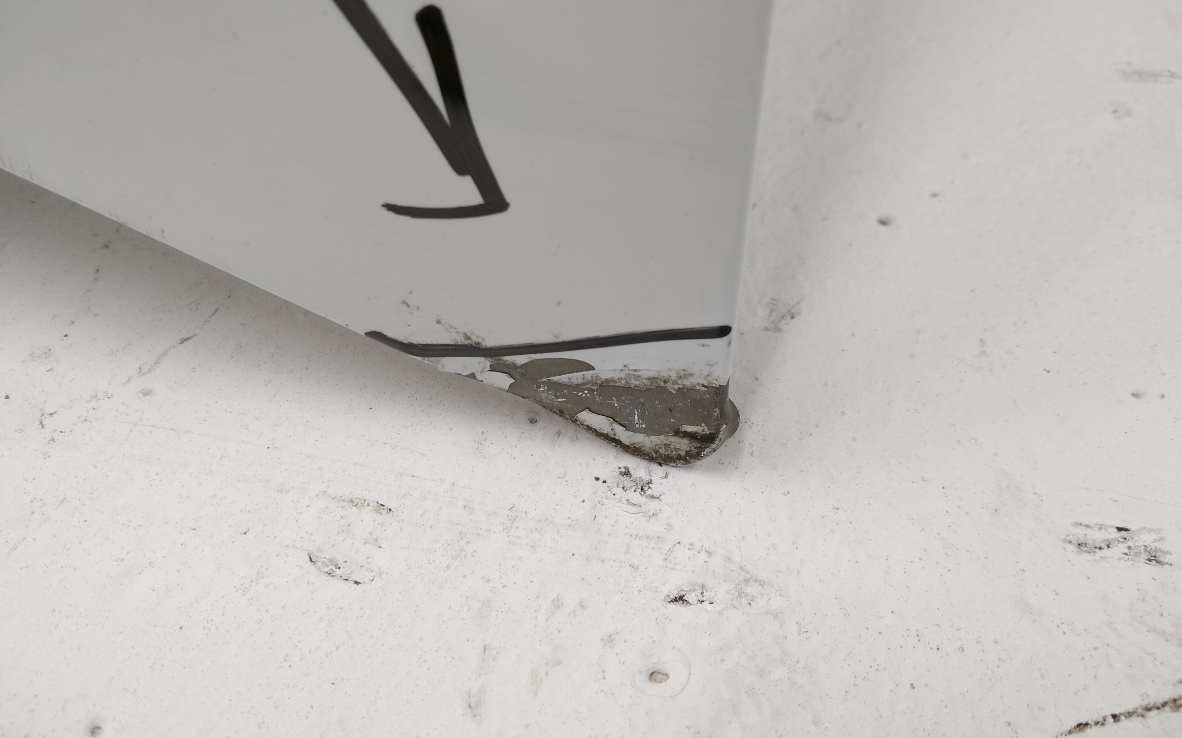 Капот Lada Largus 1 Restail