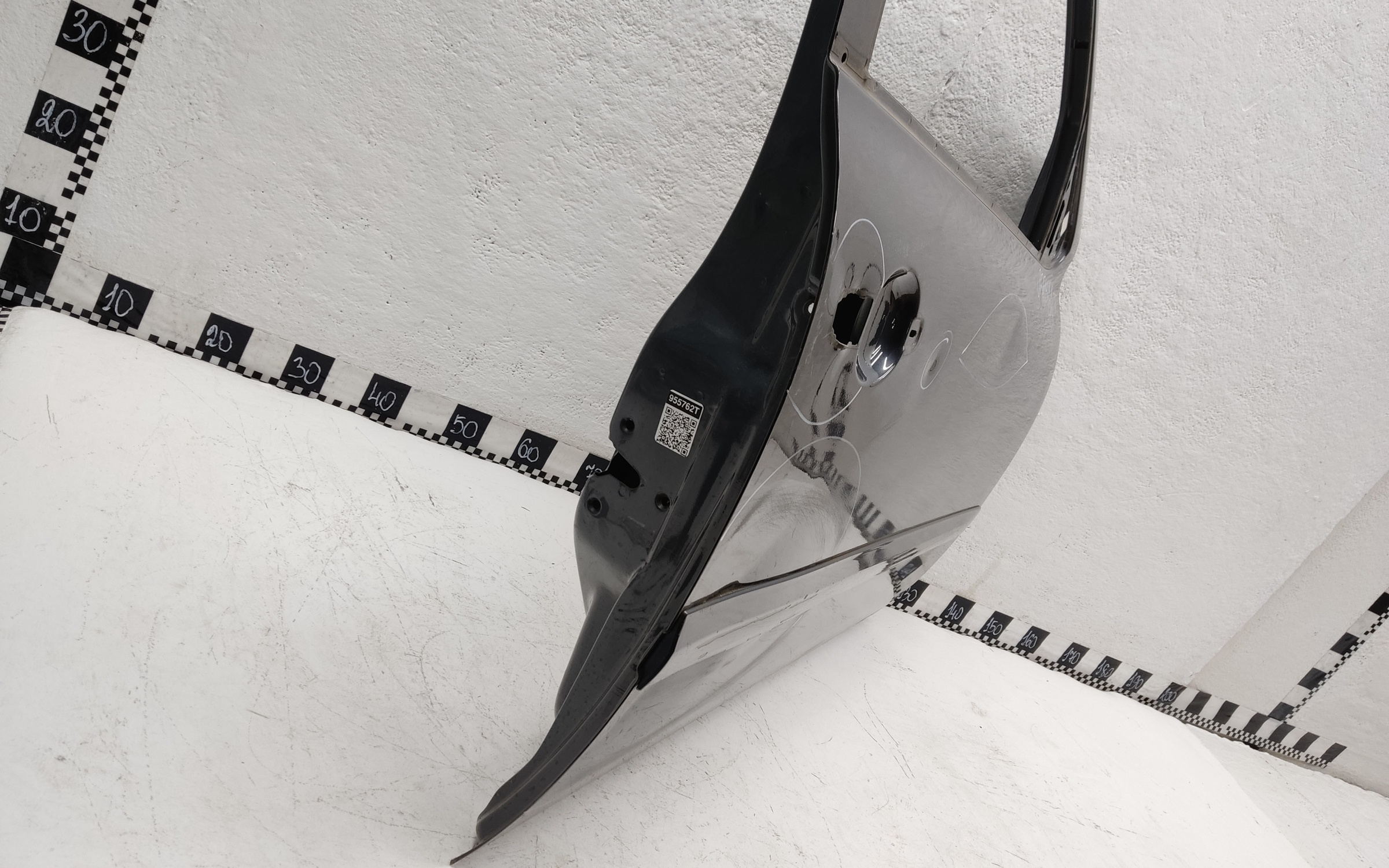 Дверь передняя правая Lada Granta 1