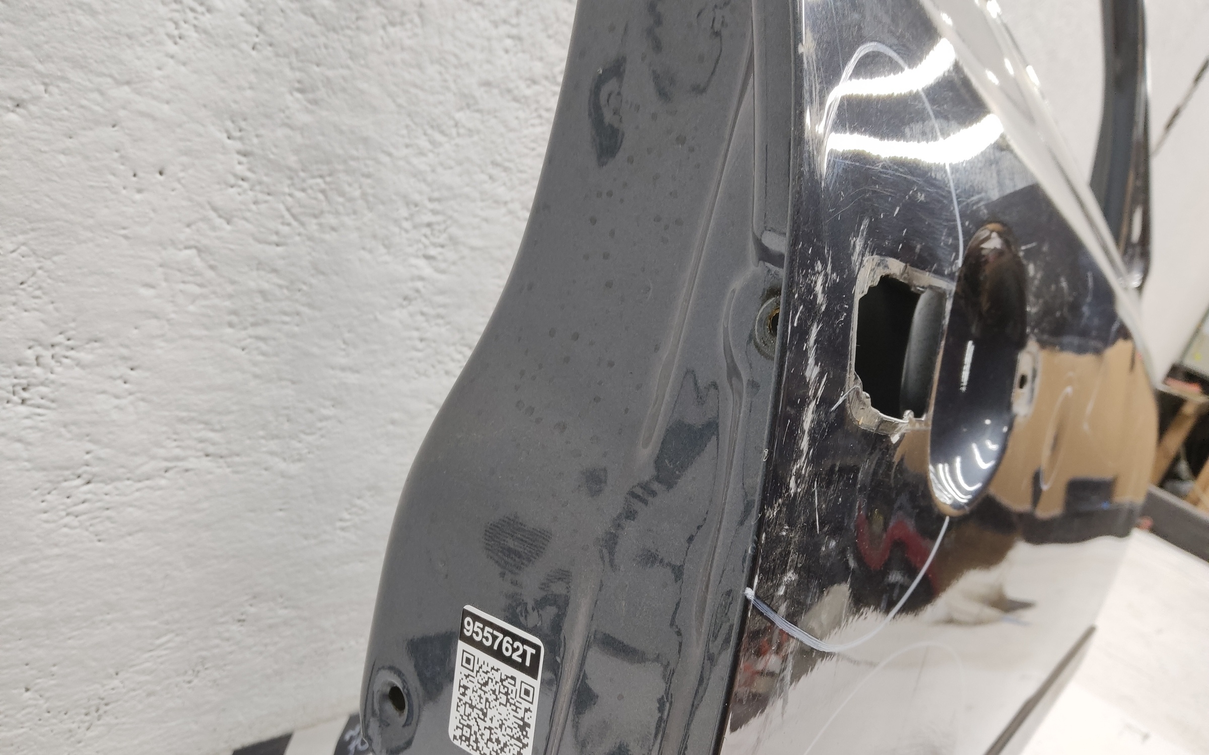 Дверь передняя правая Lada Granta 1