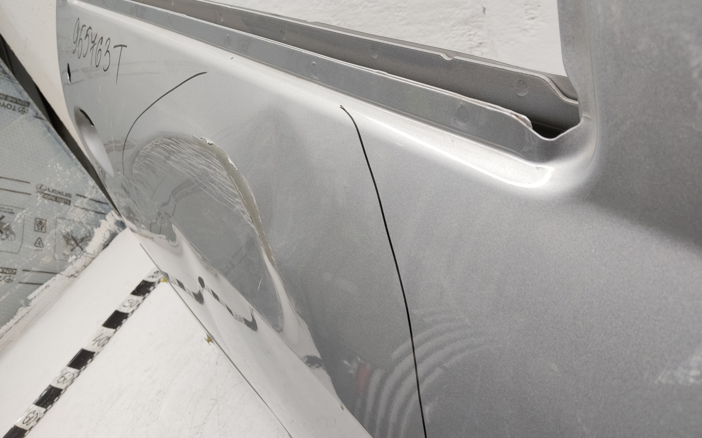 Дверь передняя правая Lada Largus 1