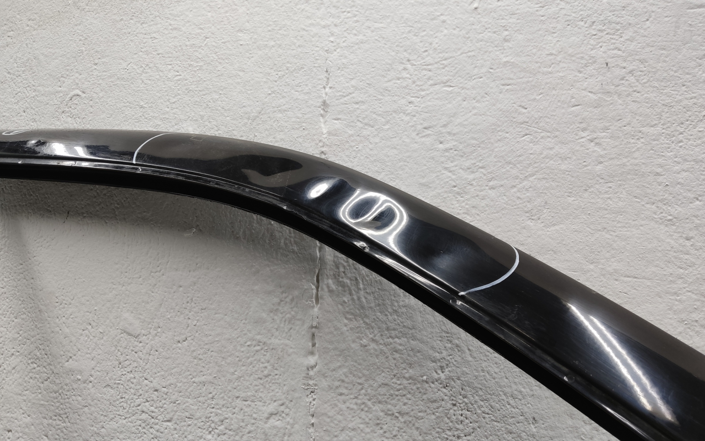 Дверь передняя правая Lada Granta 1