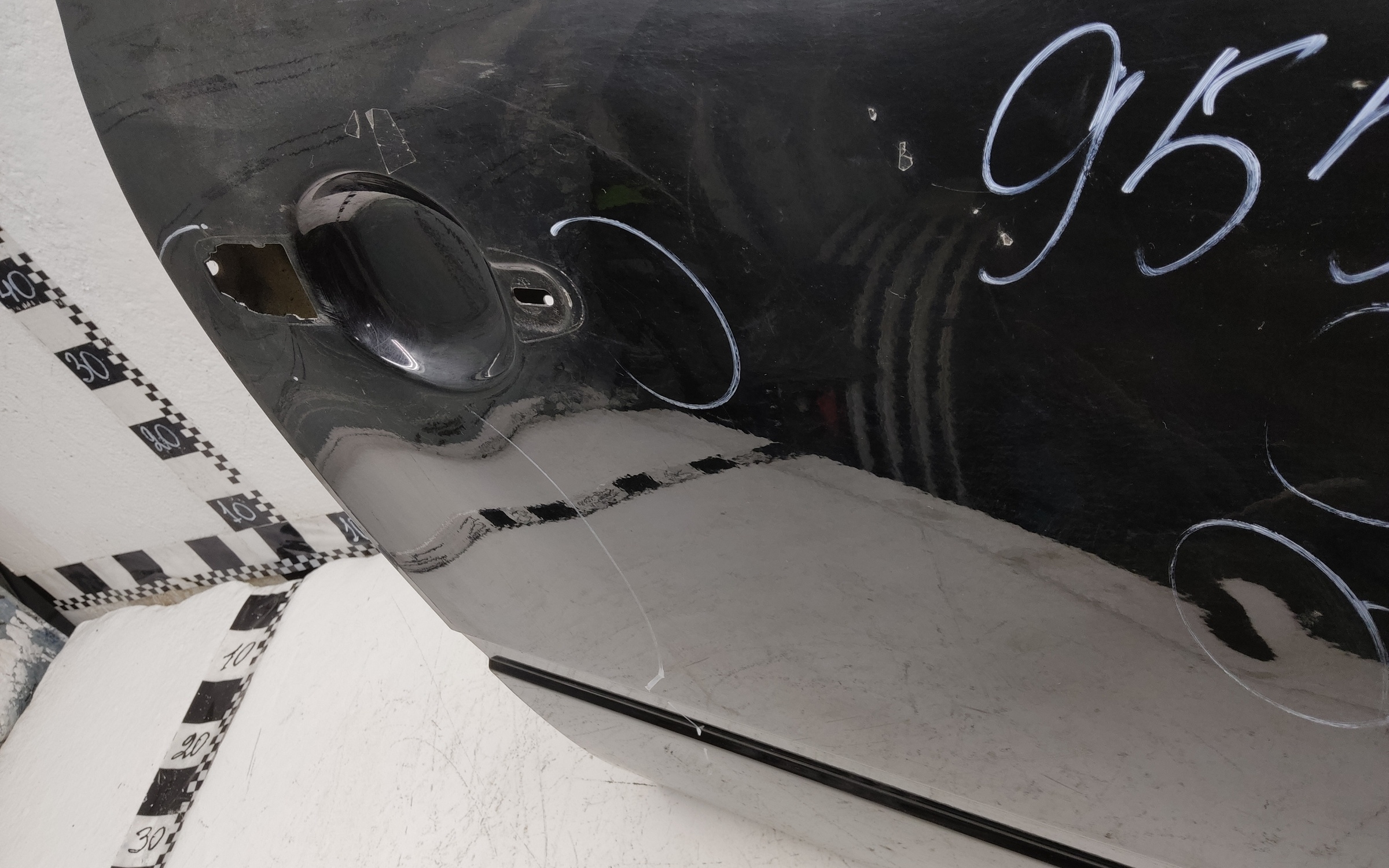 Дверь передняя правая Lada Granta 1