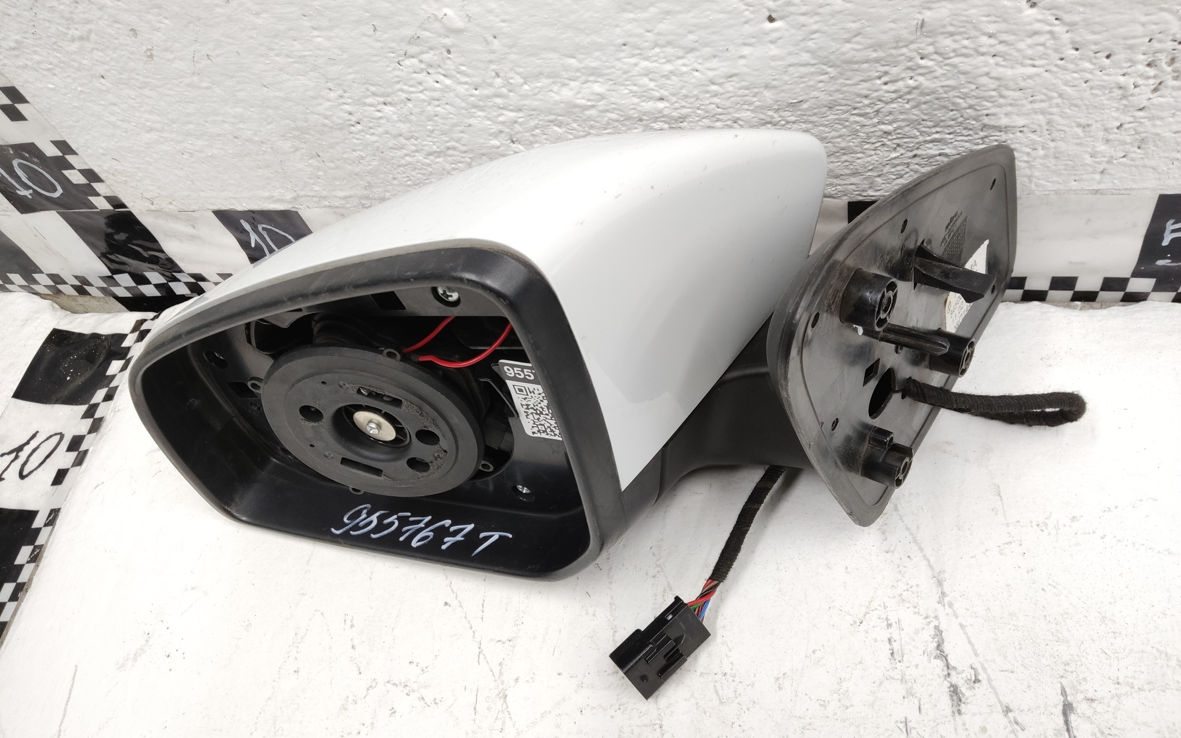 Зеркало левое Lada Largus Restail 7 контактов