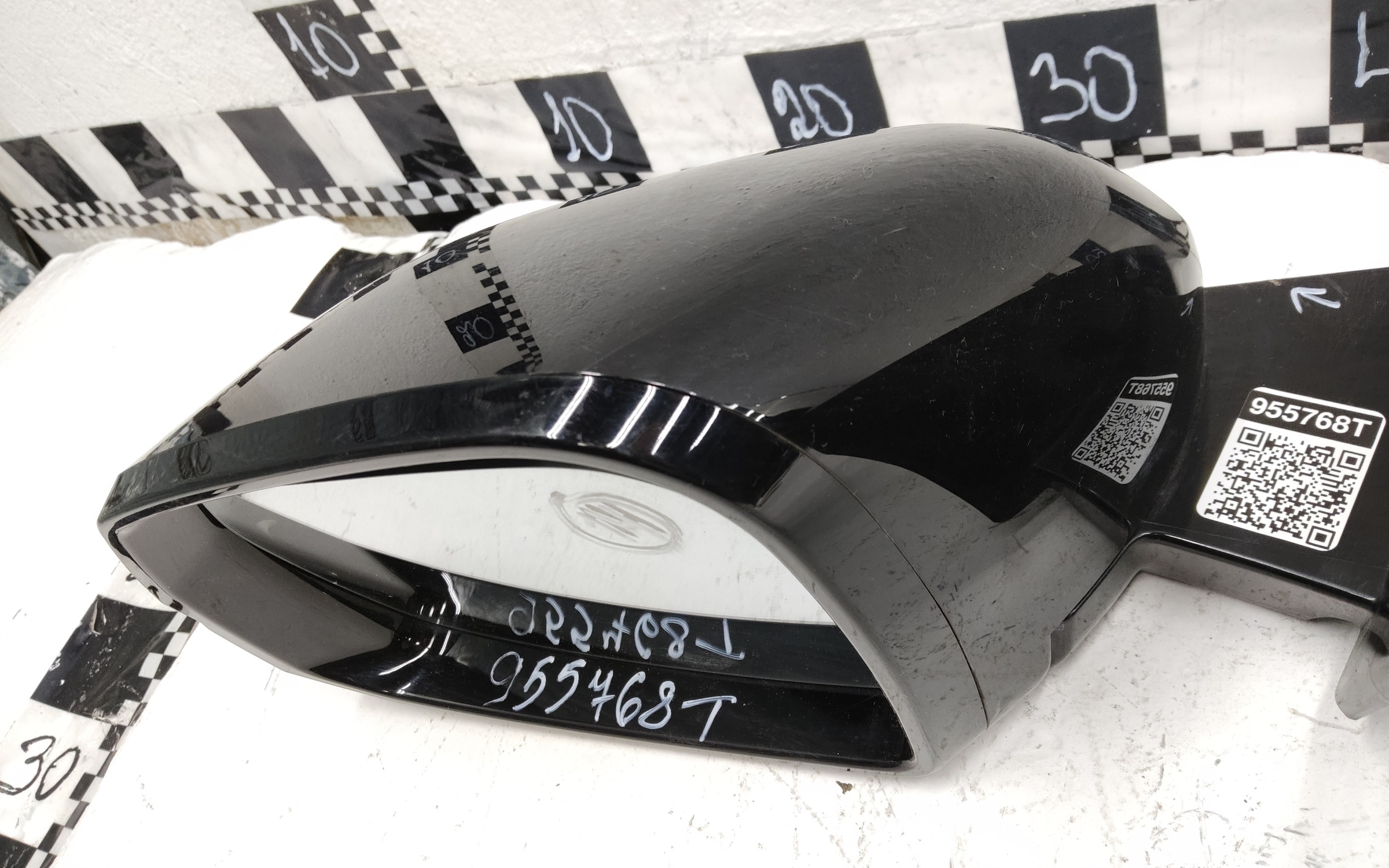 Зеркало левое Geely Cityray 10+1 контактов