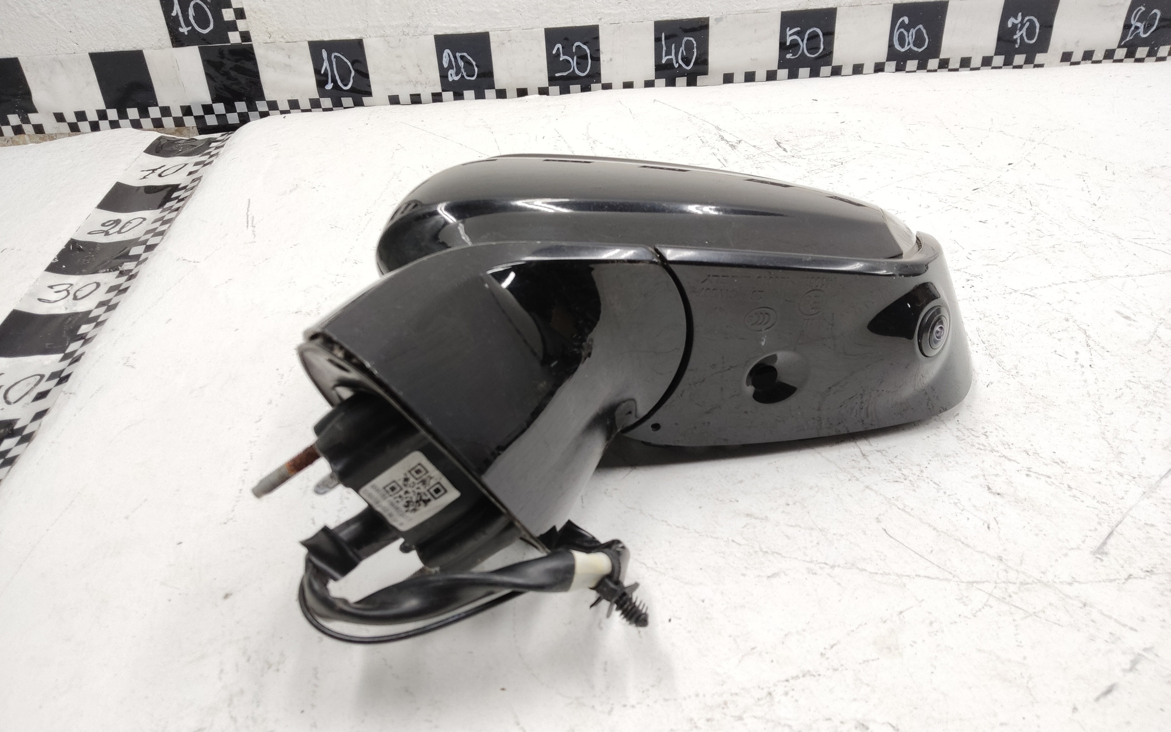 Зеркало левое Geely Tugella 14+1 контактов