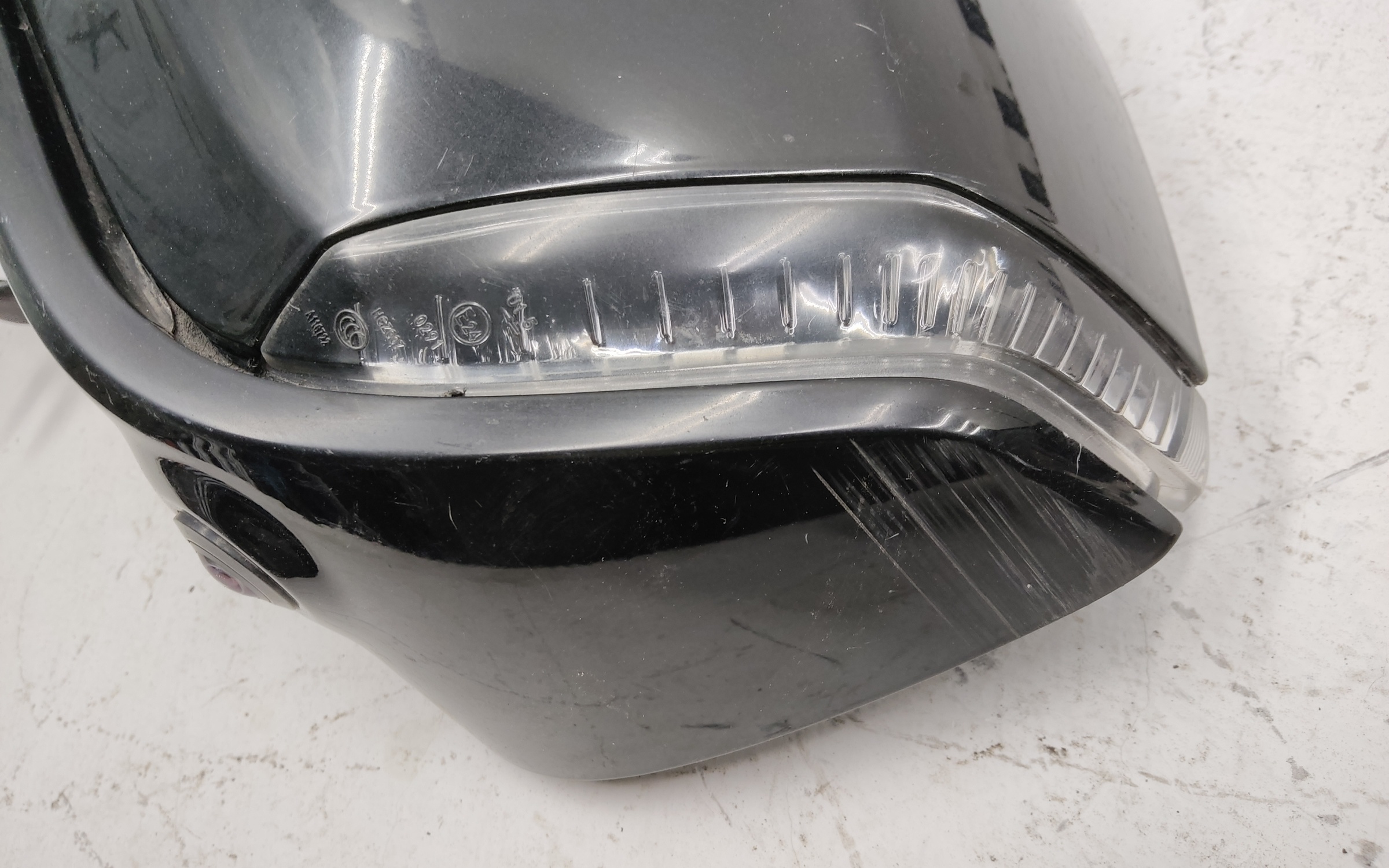 Зеркало левое Geely Tugella 14+1 контактов