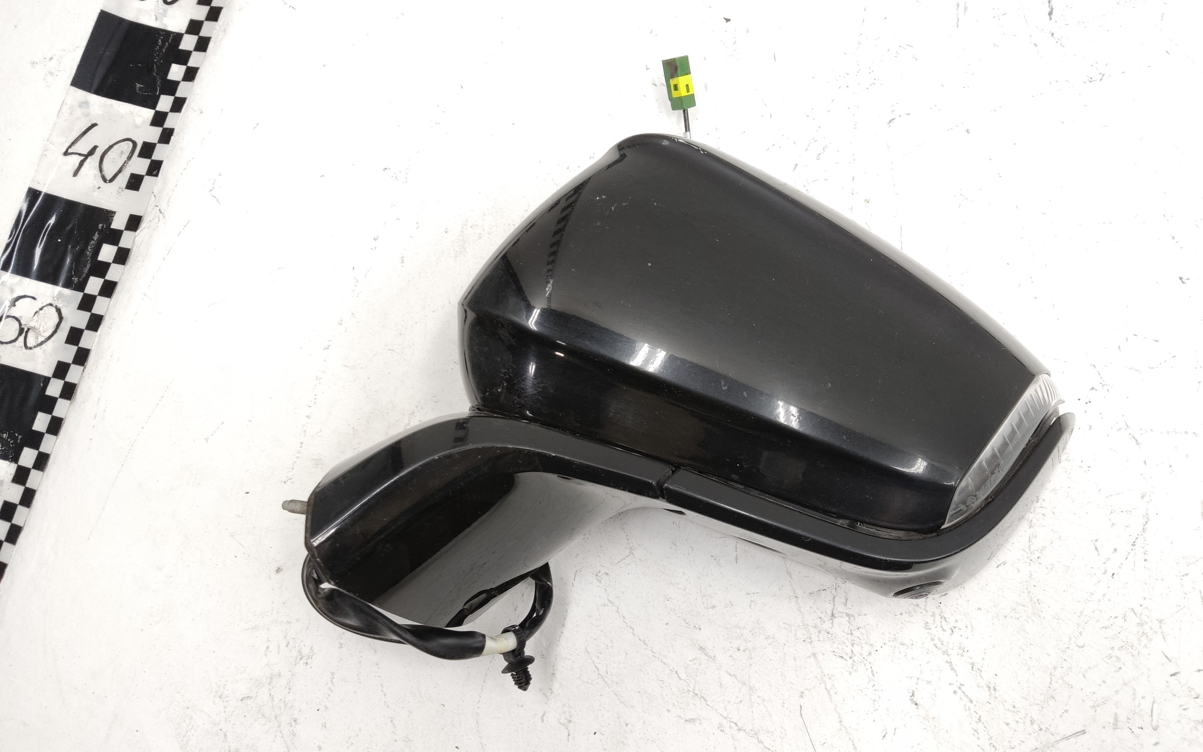 Зеркало левое Geely Tugella 14+1 контактов