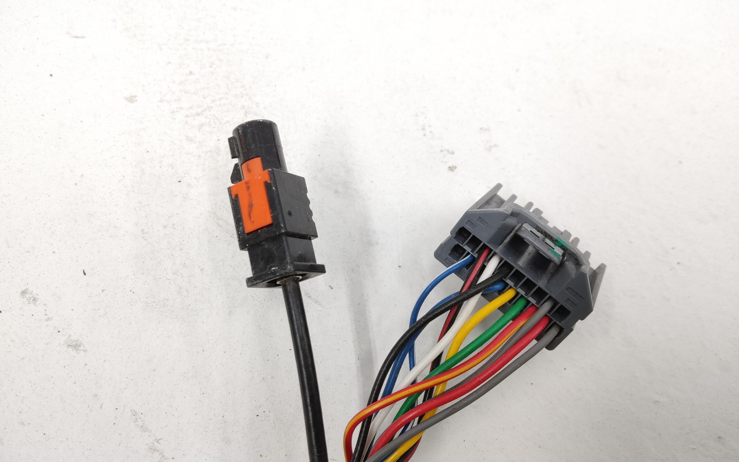 Зеркало правое Geely Monjaro 11+1 контактов