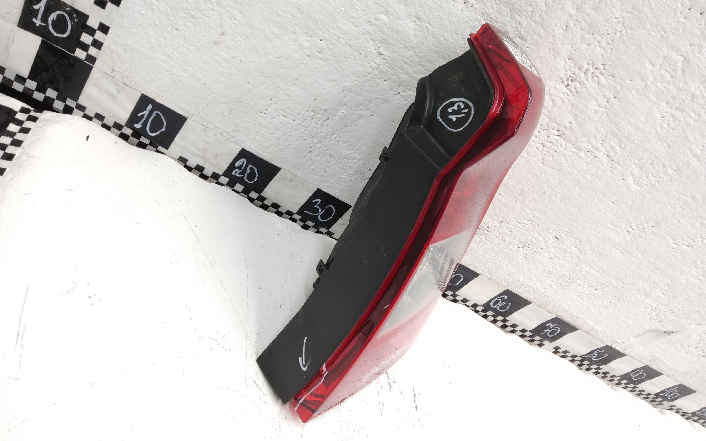 Фонарь задний правый Renault Logan 1 Restail