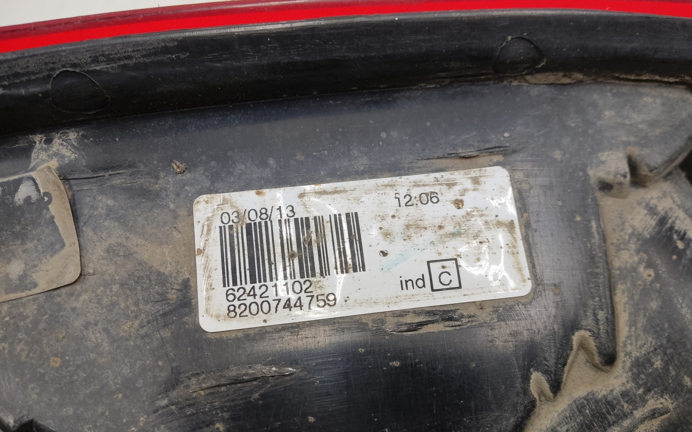 Фонарь задний правый Renault Logan 1 Restail