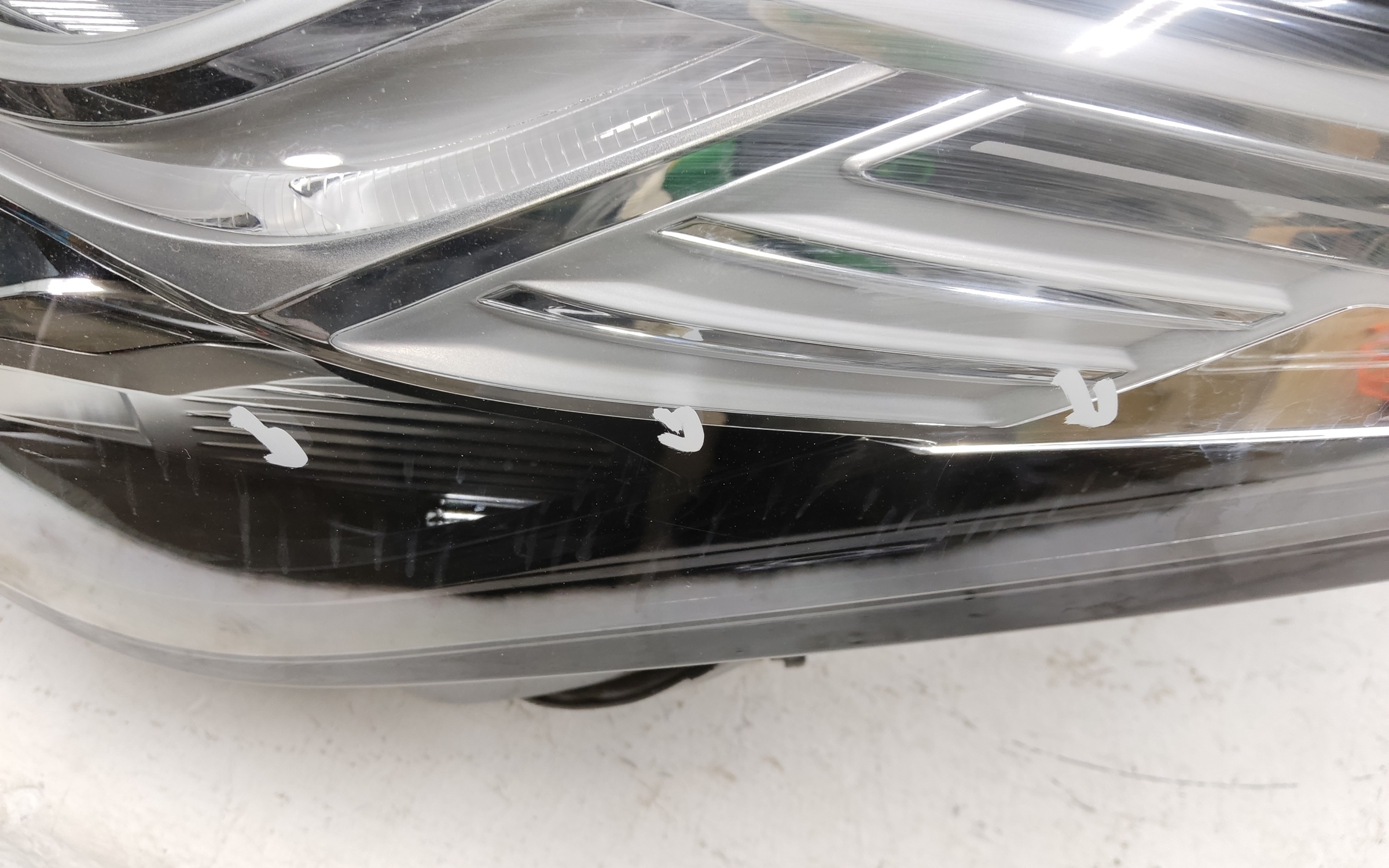 Фара передняя левая Exeed VX LED