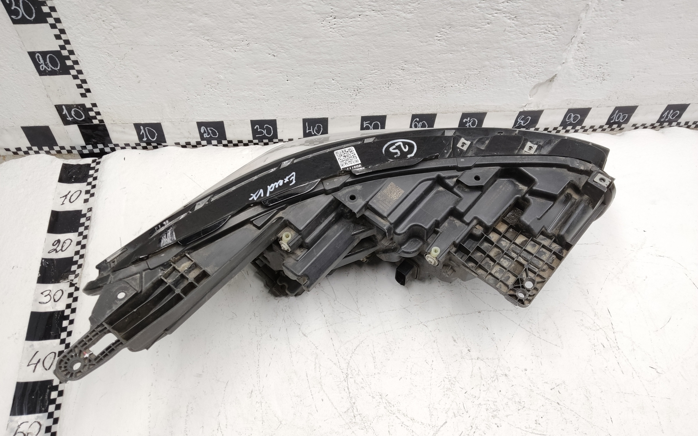 Фара передняя левая Exeed VX LED