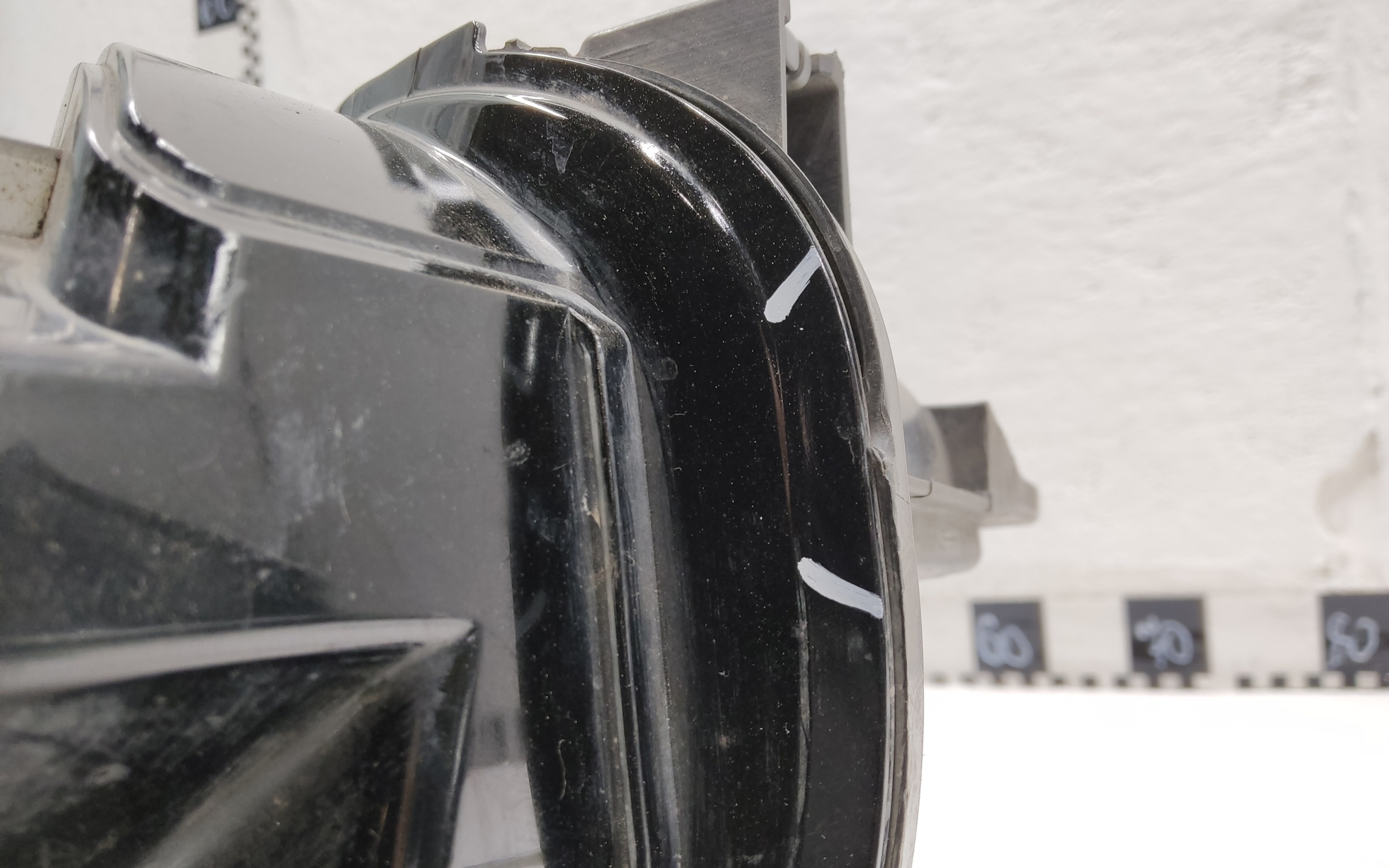 Фара передняя правая Exeed VX LED