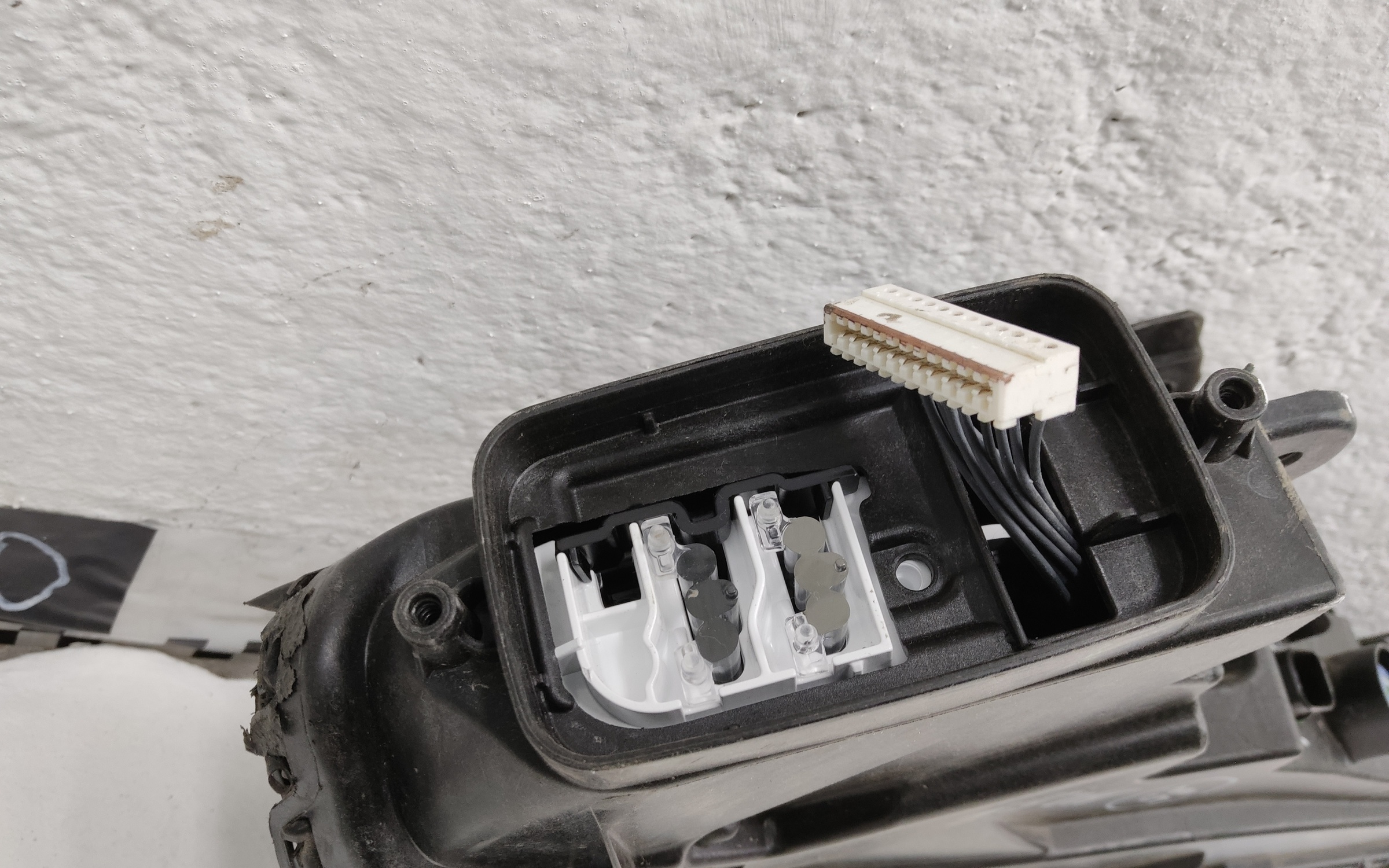 Фара ДХО передняя левая BMW X7 G07 Restail LED