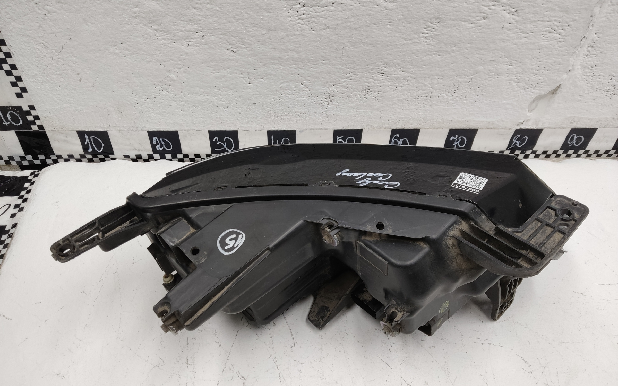 Фара передняя левая Geely Coolray LED