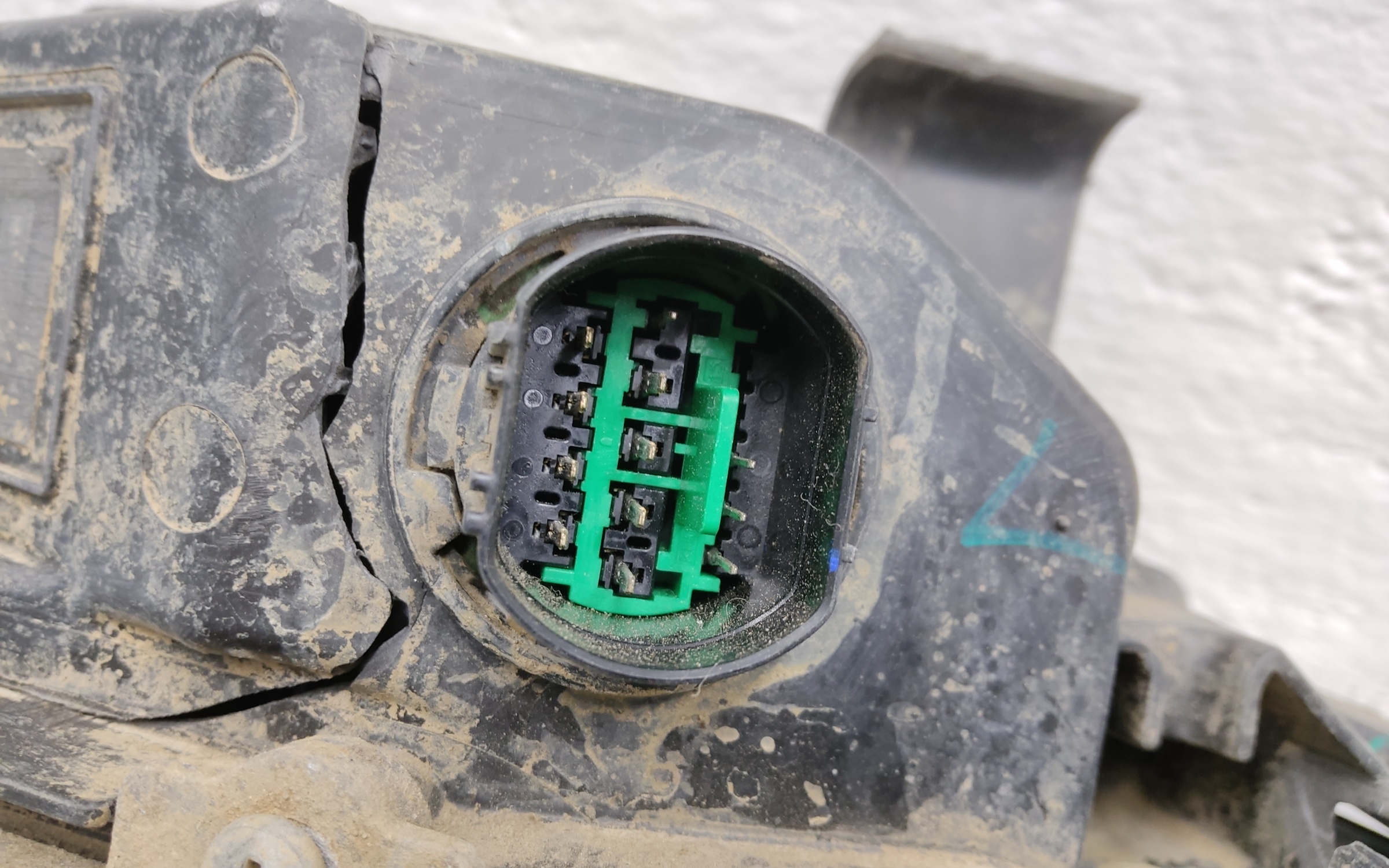 Фара передняя правая Tank 300 LED