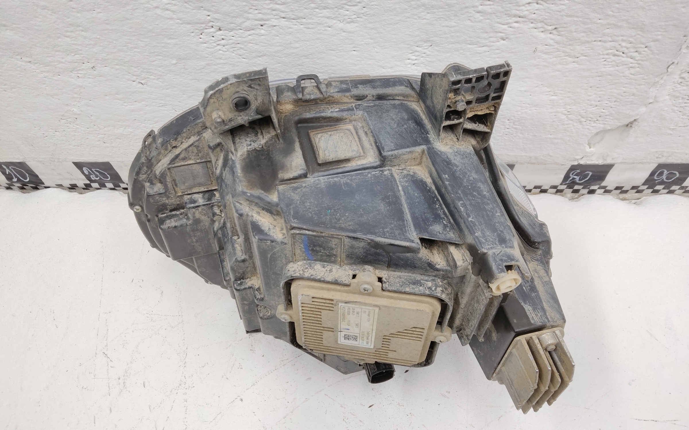 Фара передняя левая Tank 300 LED