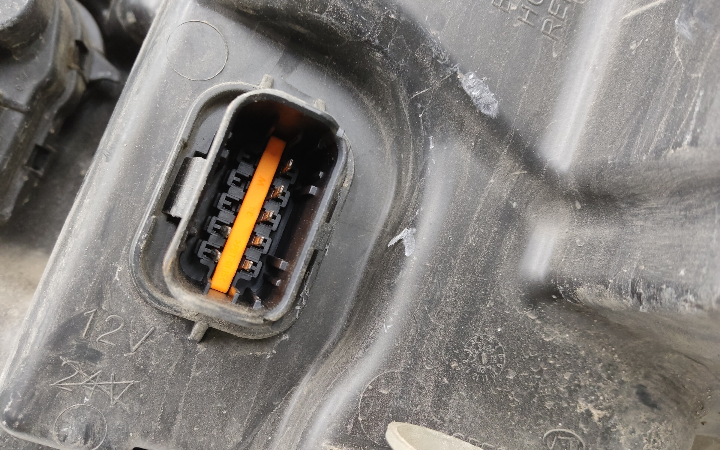 Фара передняя правая Lada Vesta 1 Restail LED