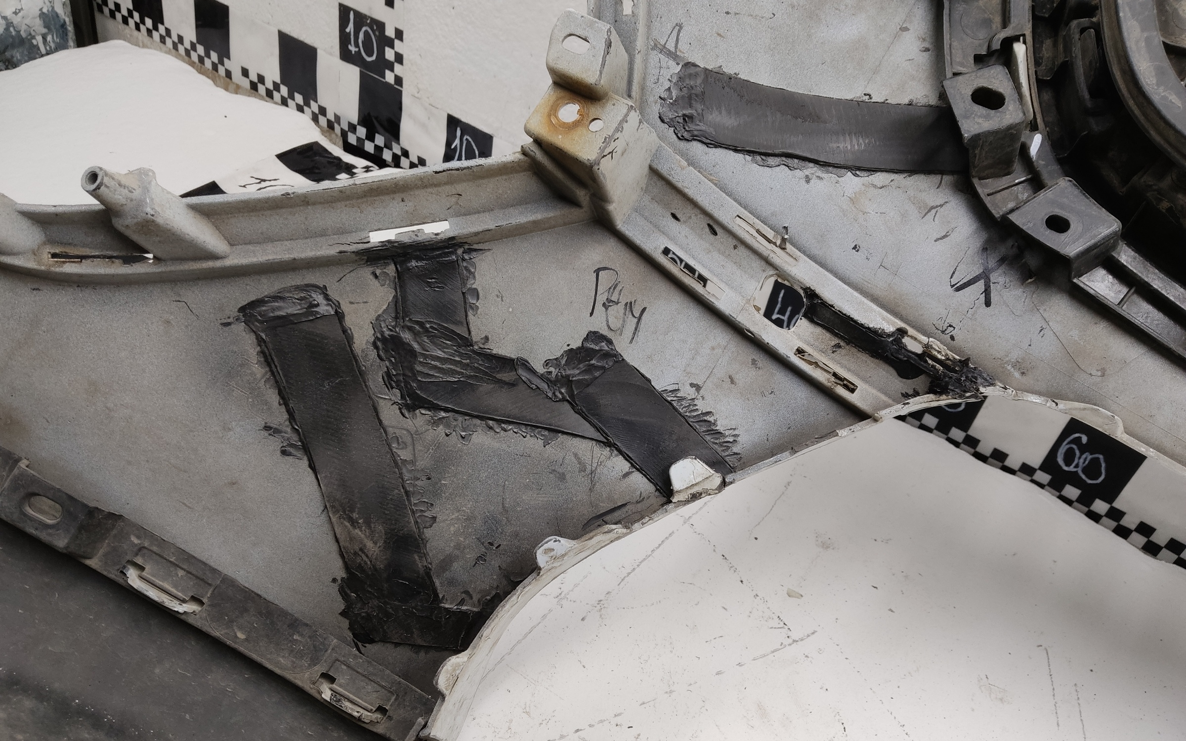 Бампер передний Kia Sportage 4 Restail