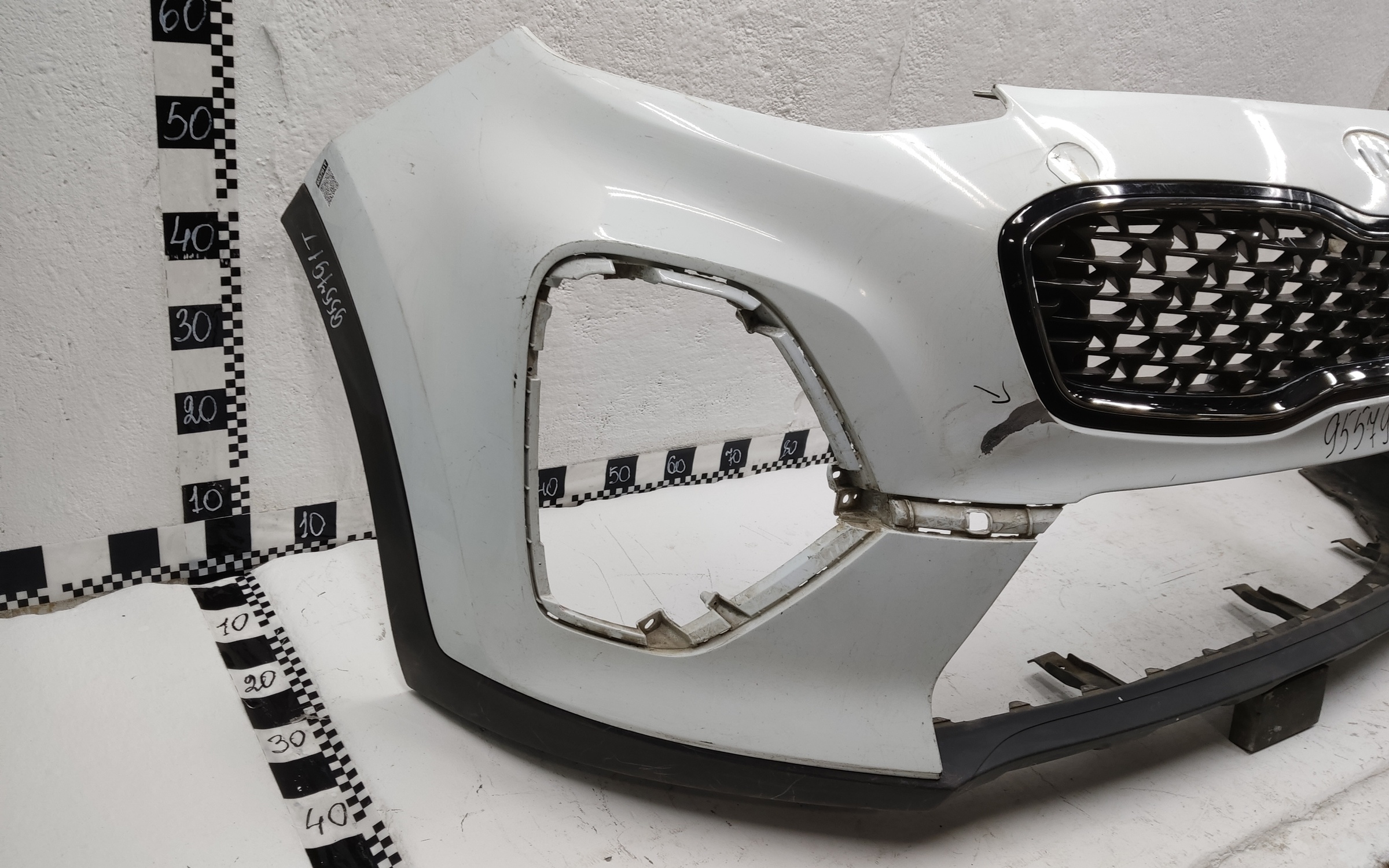 Бампер передний Kia Sportage 4 Restail