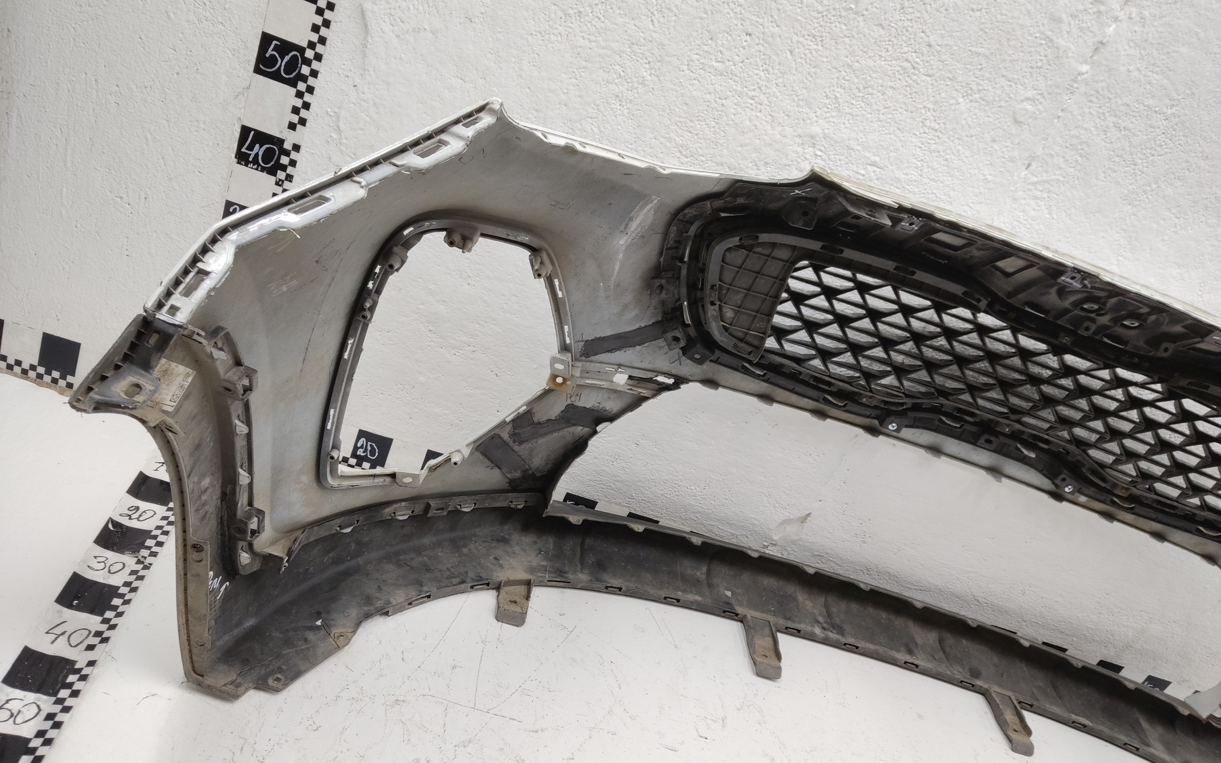 Бампер передний Kia Sportage 4 Restail