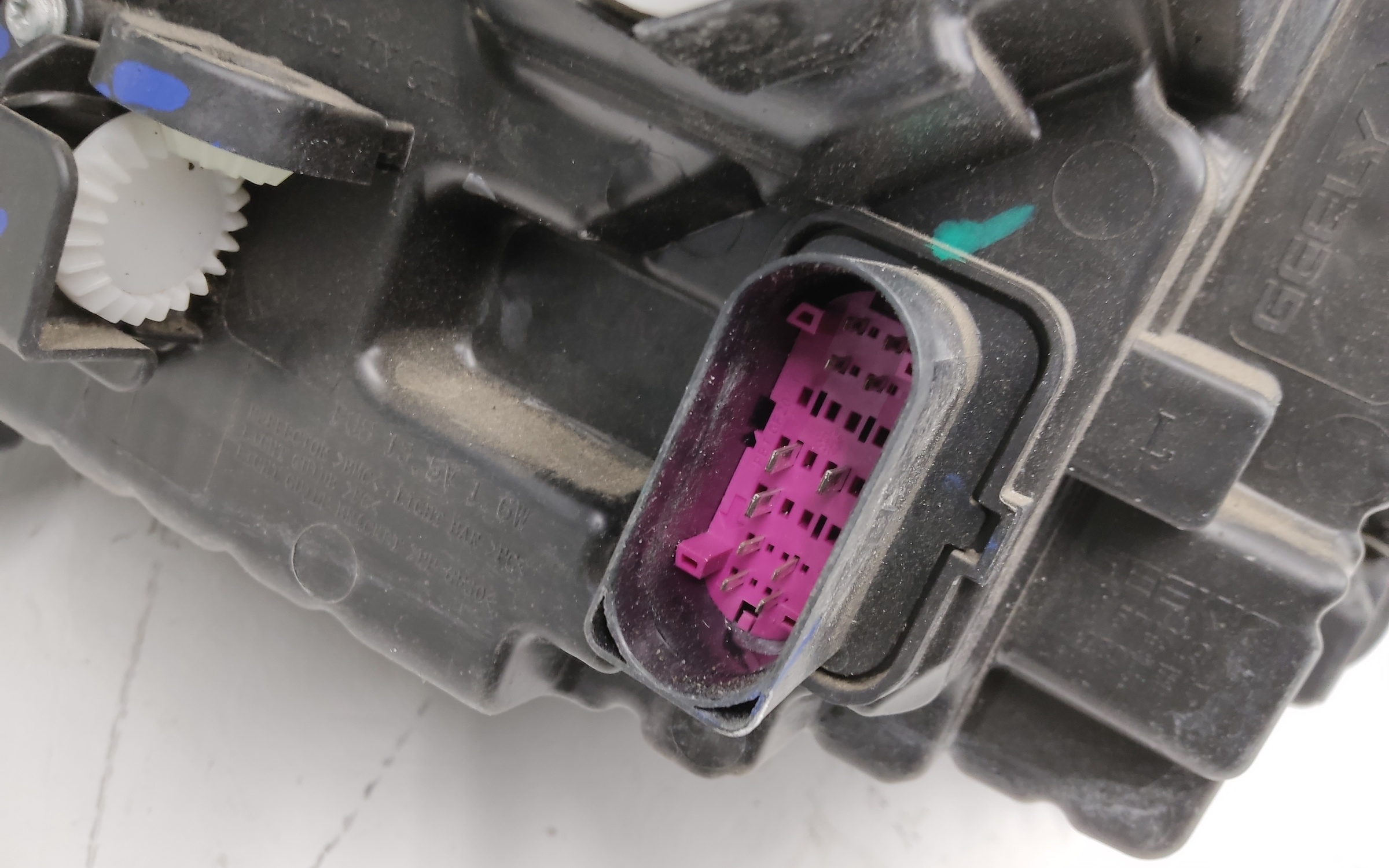 Фара передняя левая Geely Coolray Restail LED