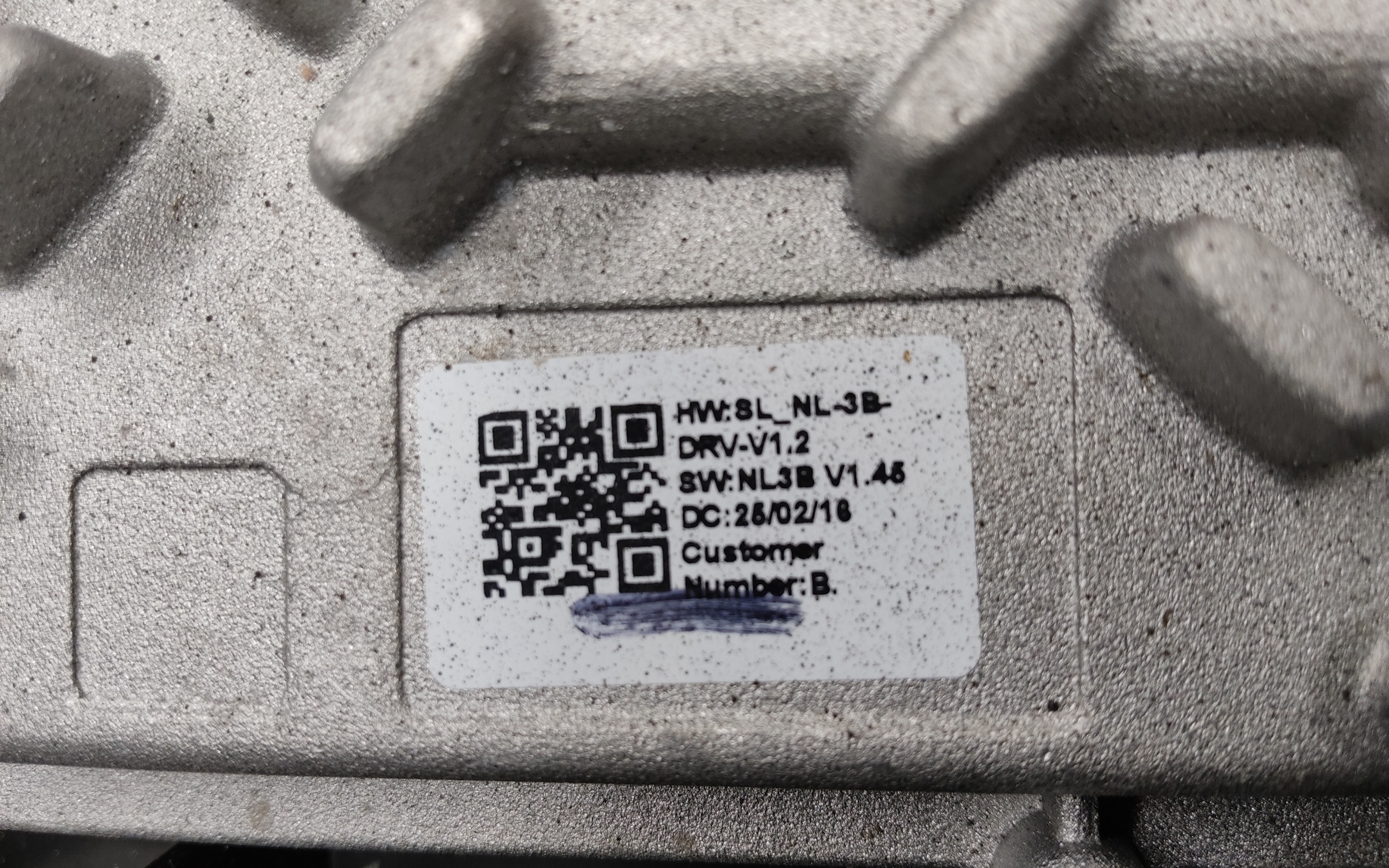 Фара передняя левая Belgee X70 LED 13 контактов