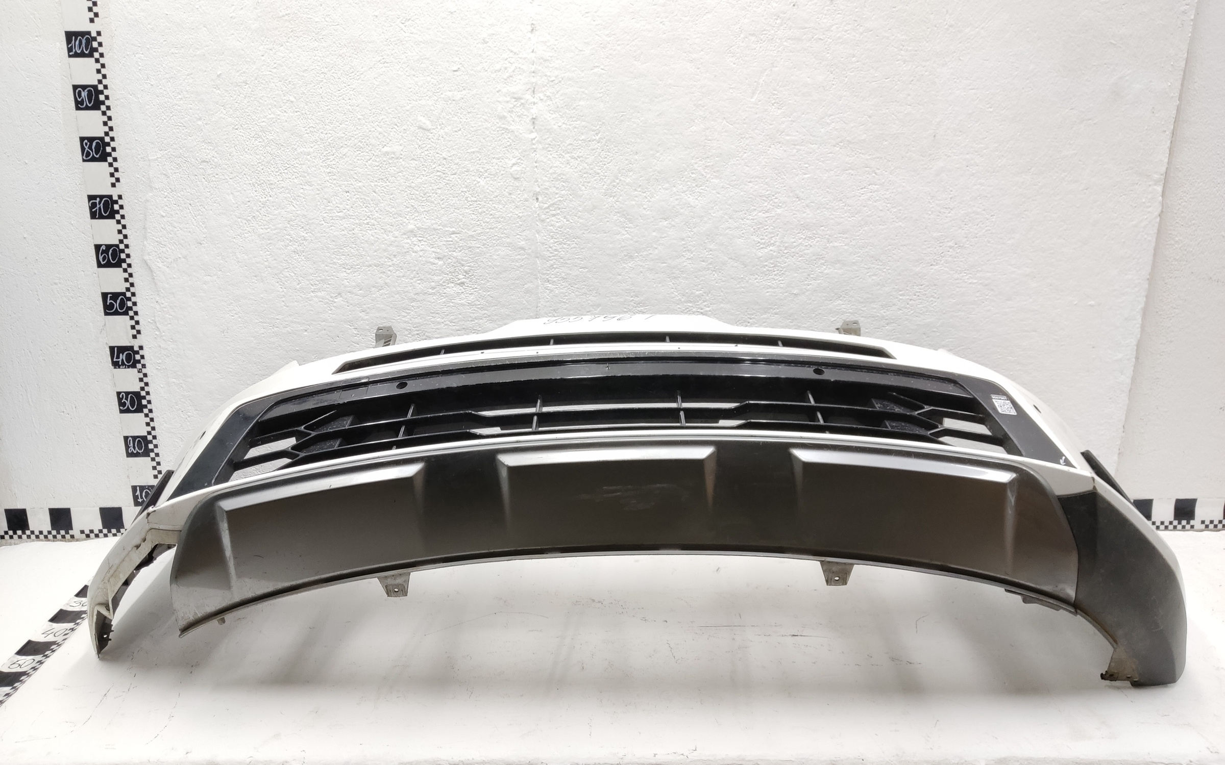 Бампер передний Kia Sorento 4