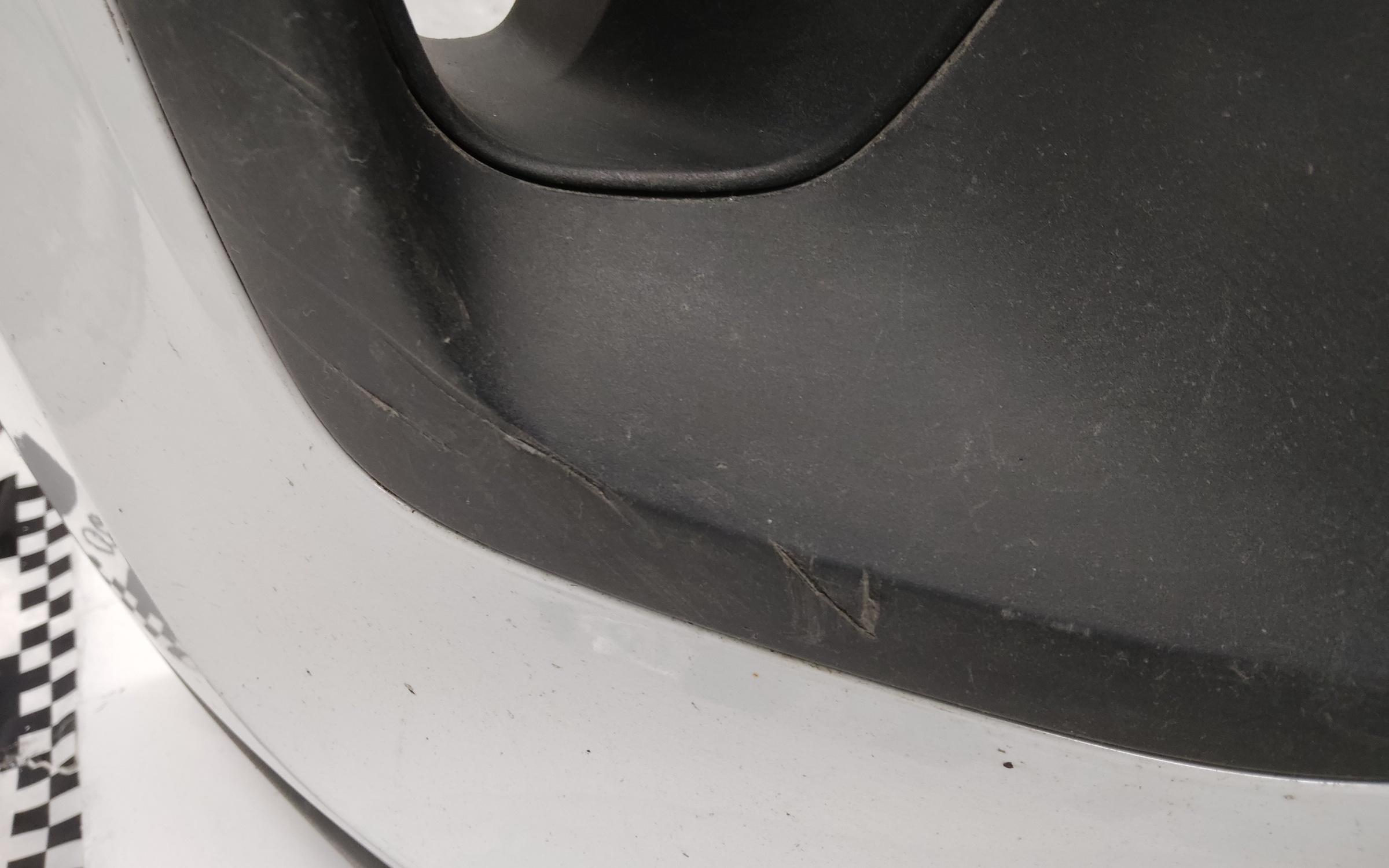 Бампер передний Kia Sportage 4 Restail