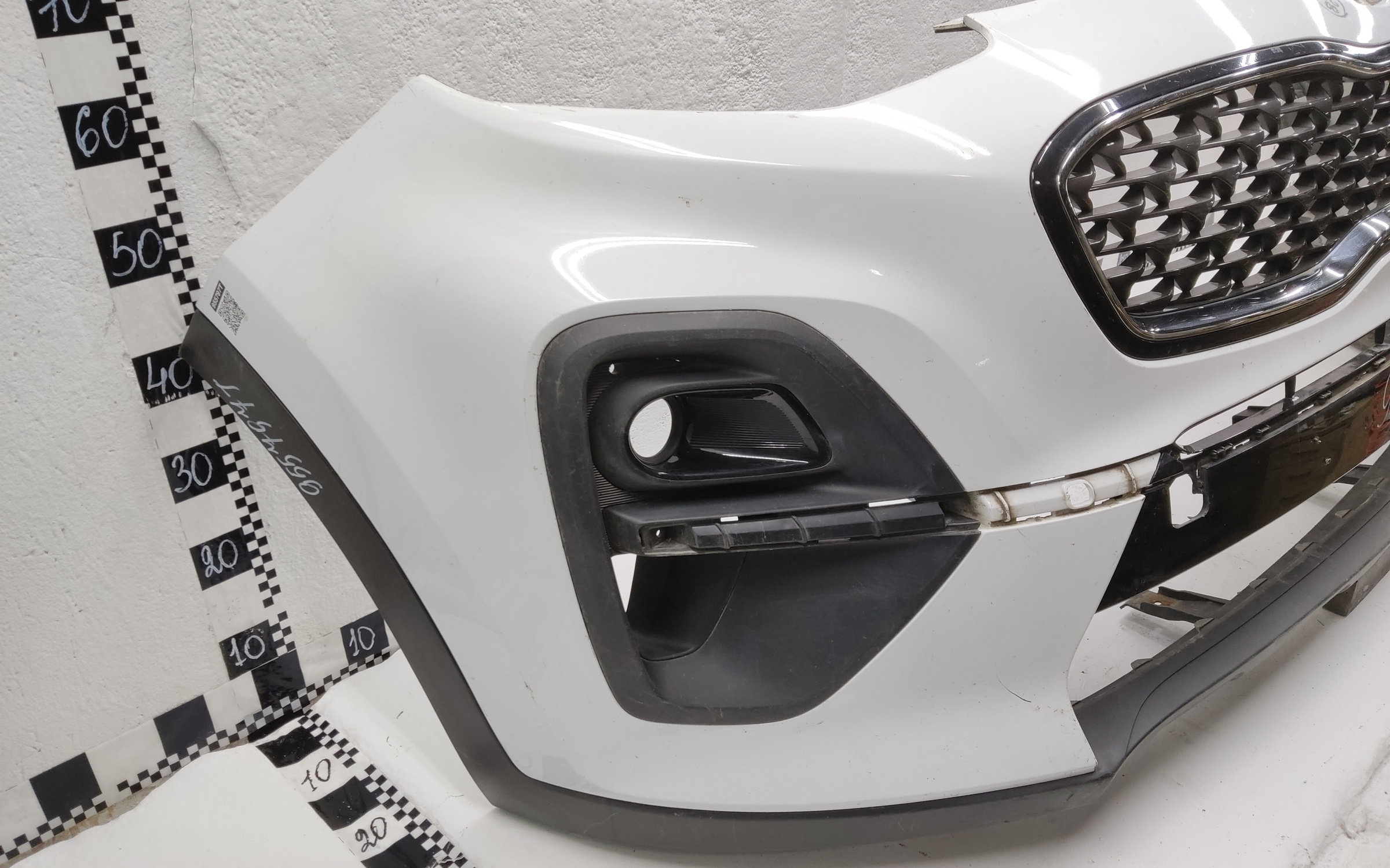 Бампер передний Kia Sportage 4 Restail