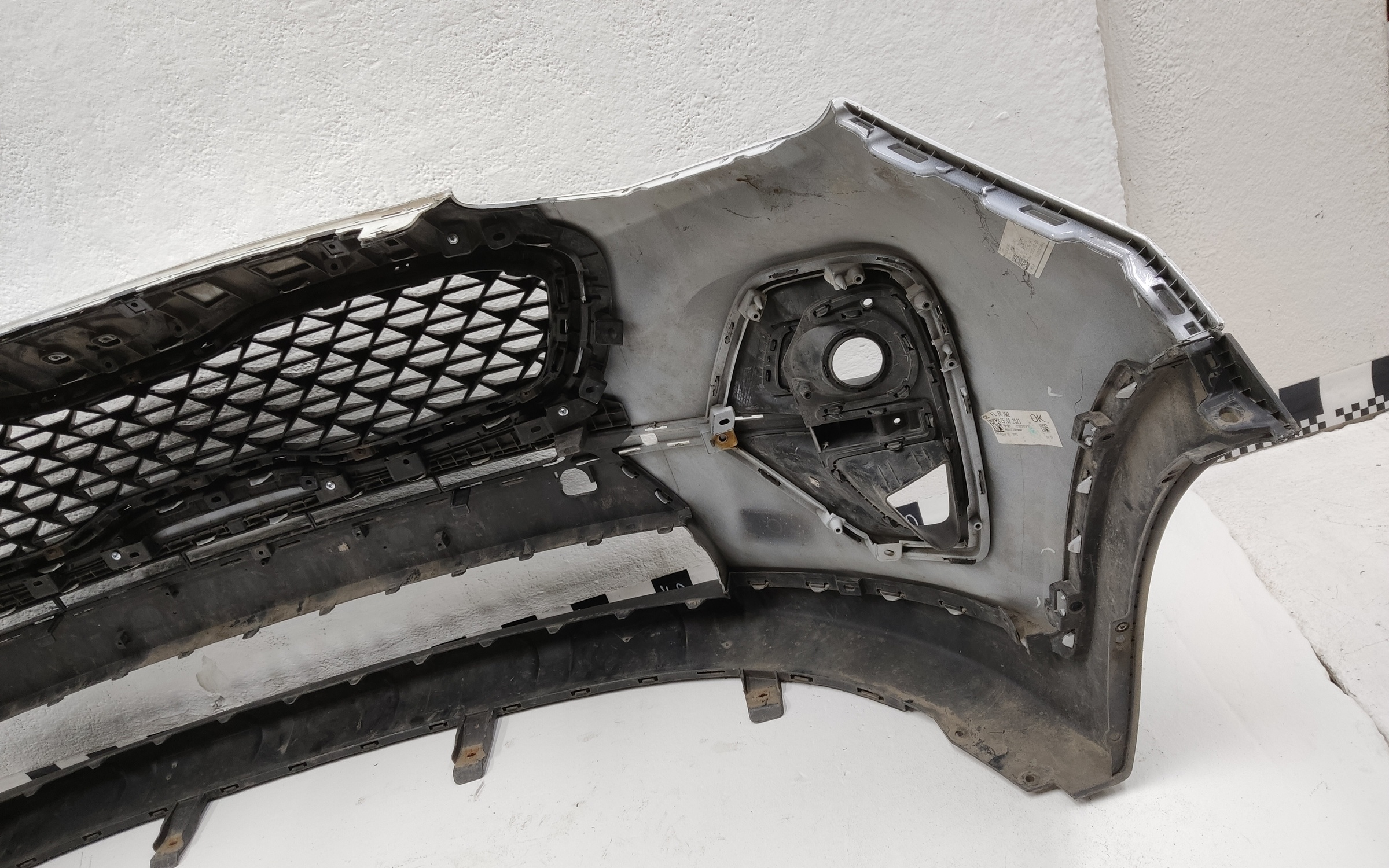 Бампер передний Kia Sportage 4 Restail