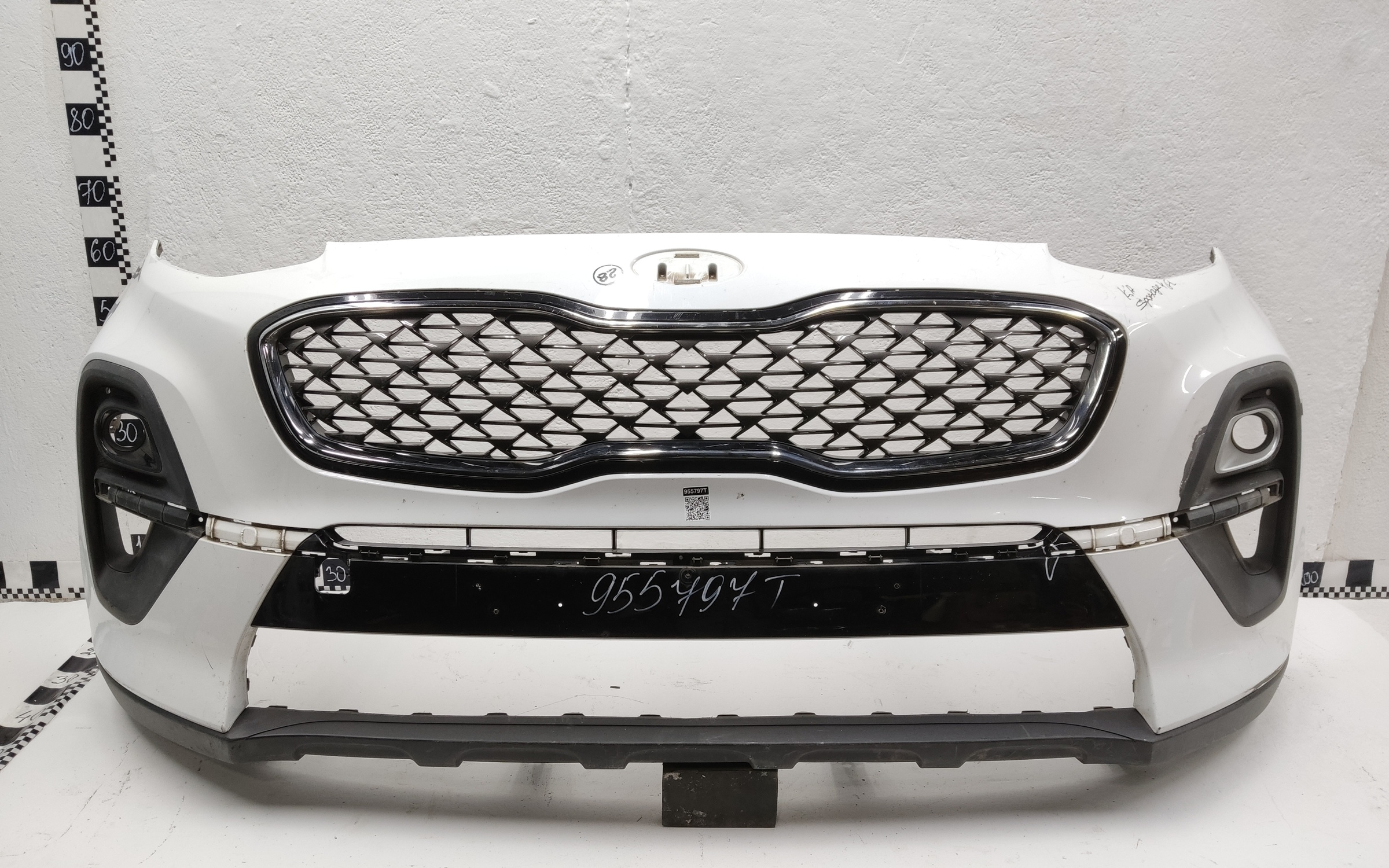 Бампер передний Kia Sportage 4 Restail