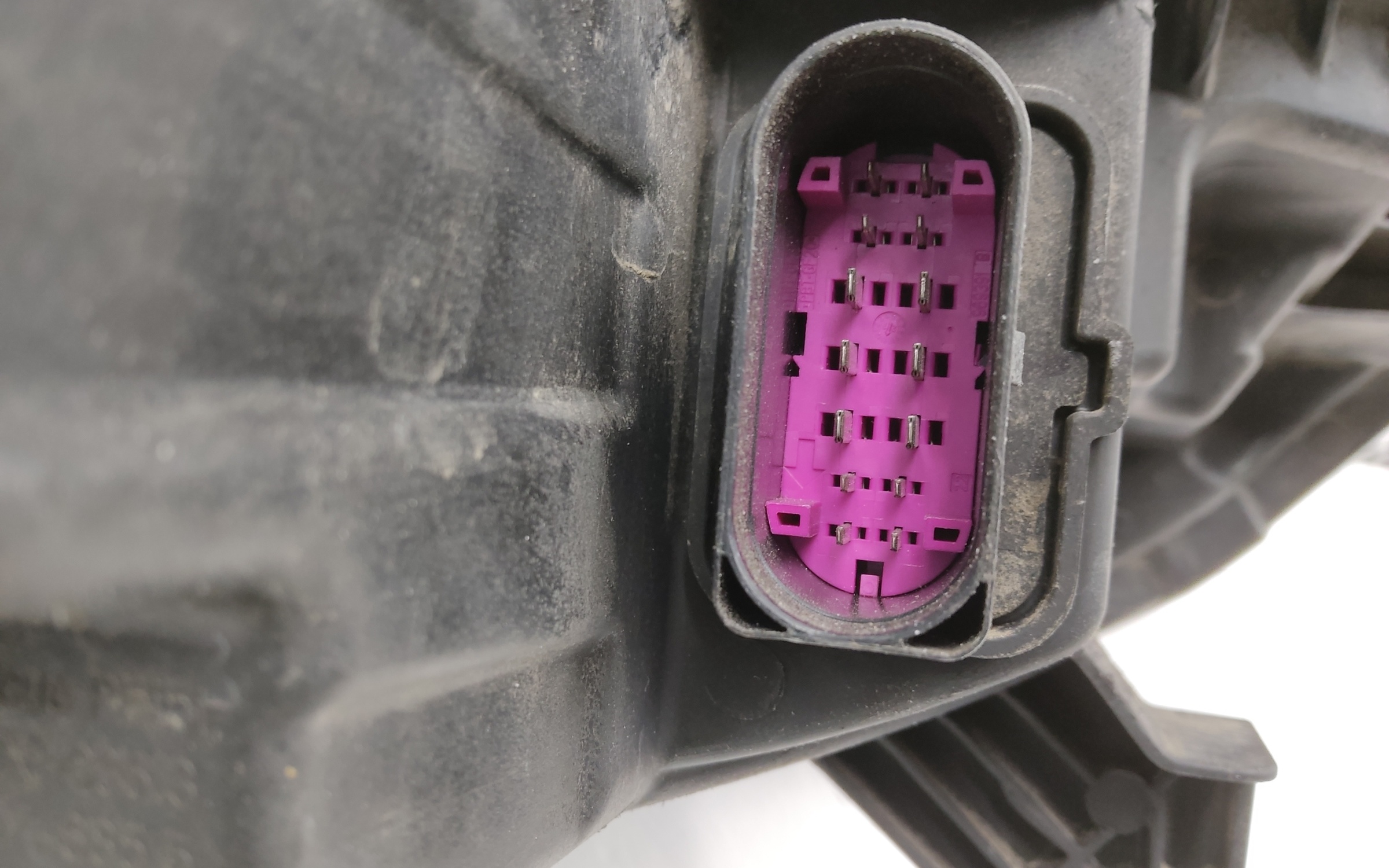 Фара передняя левая Chery Tiggo 8 Pro LED 14 контактов