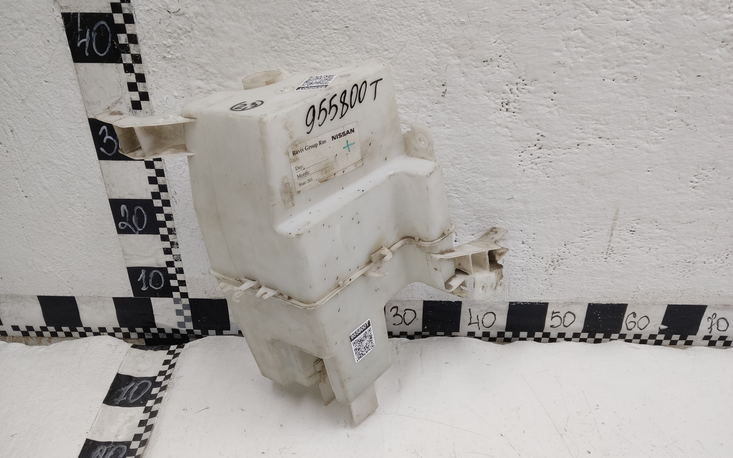 Бачок омывателя Nissan X-Trail T31