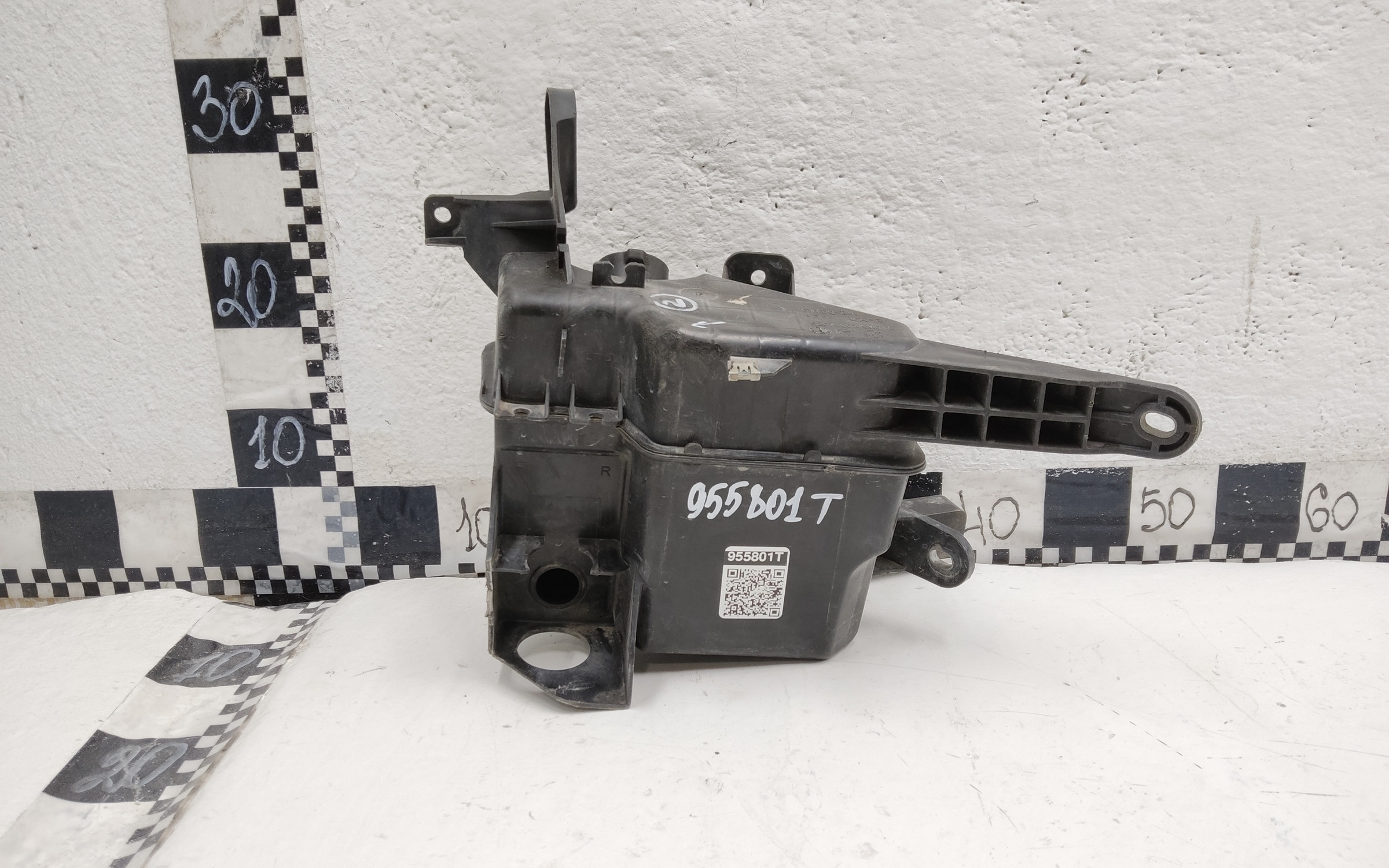 Бачок омывателя Tank 300