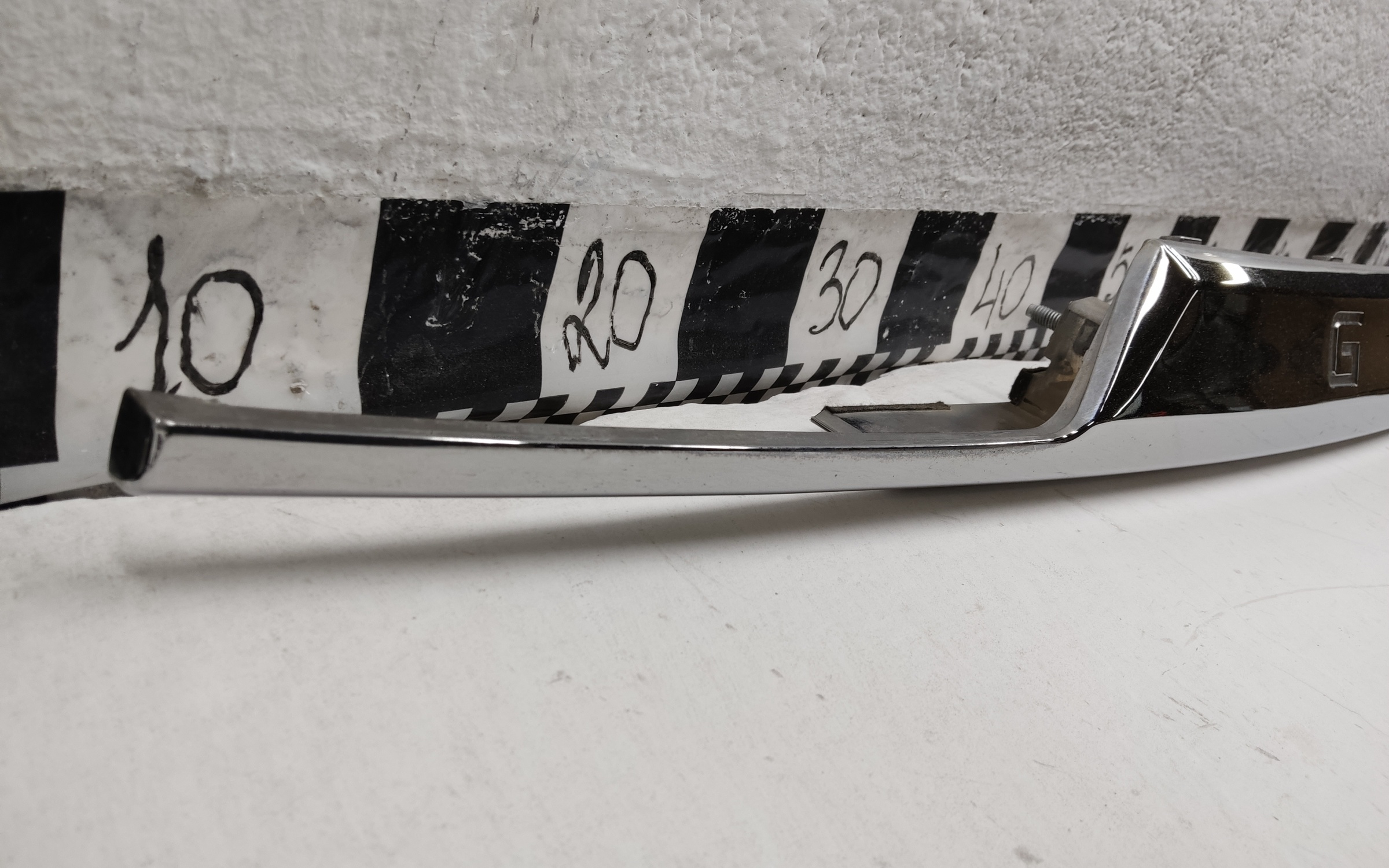 Накладка хром крышки багажника Geely Atlas Pro