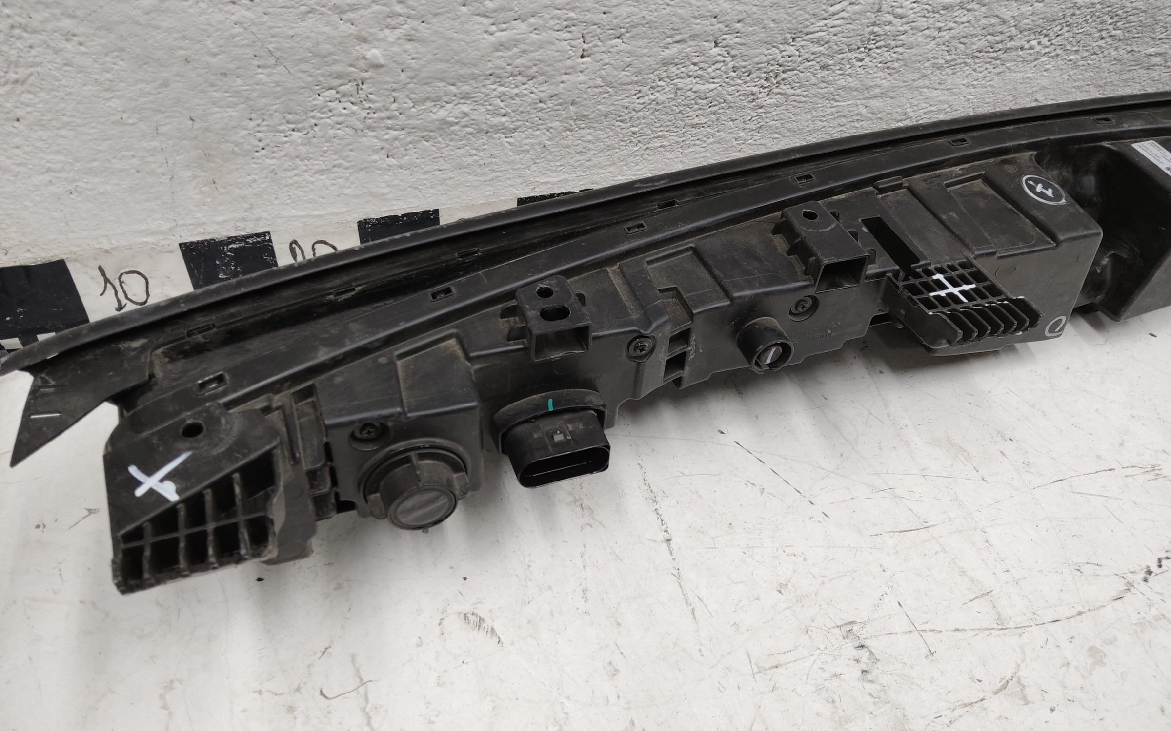 ДХО центральный Geely Cityray LED