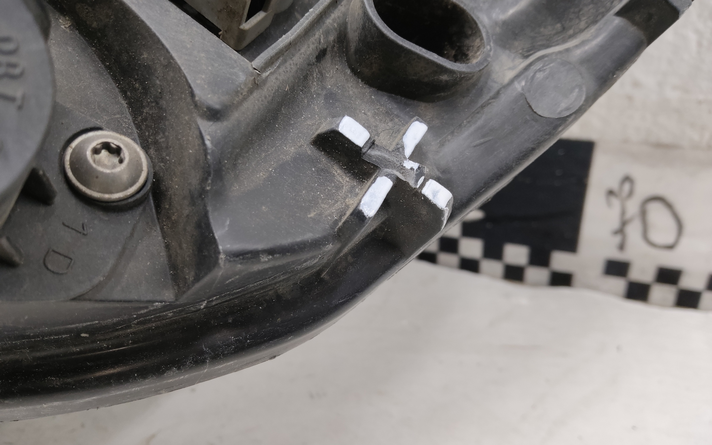 Фара передняя правая Volvo S60 2 галоген